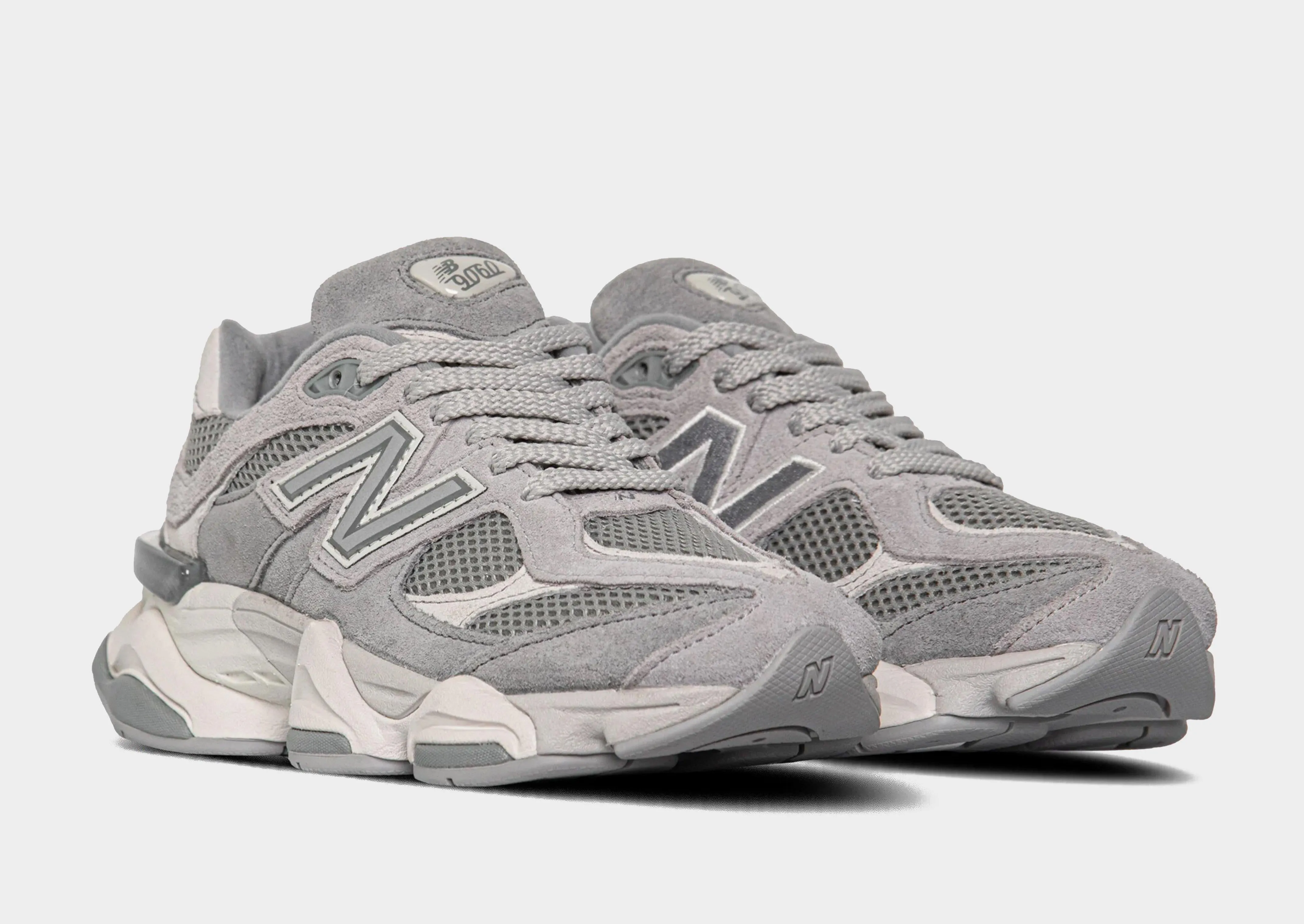 travel - friendly shoe perk 9060