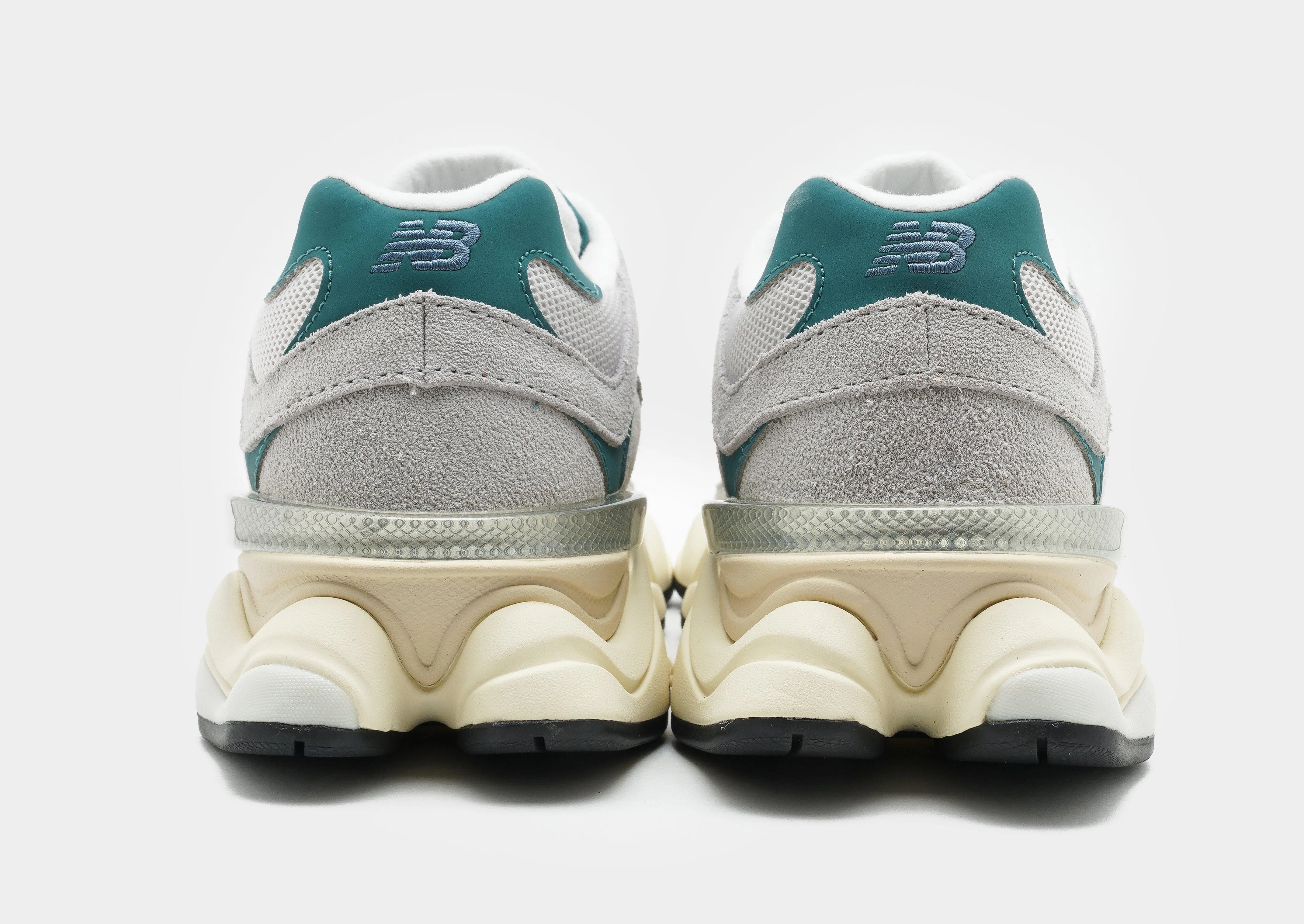 weekend shoes 9060
