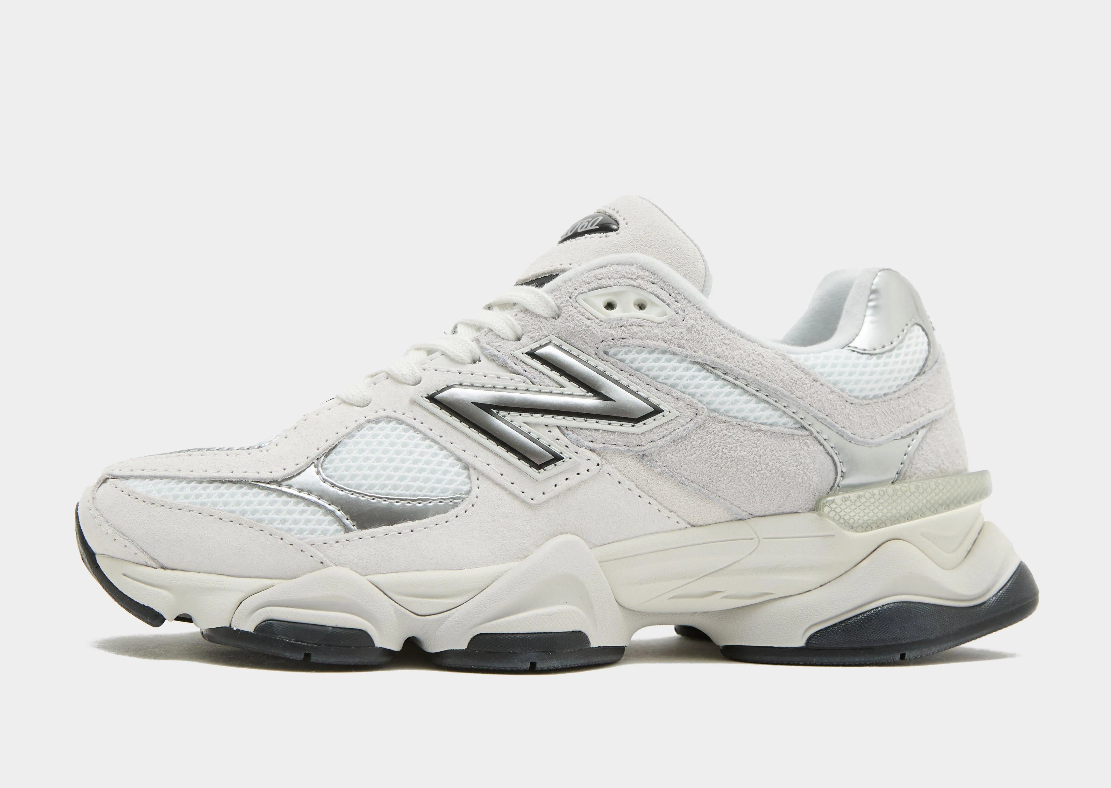 9060 easy - to - clean running shoes Shock-absorbing feature