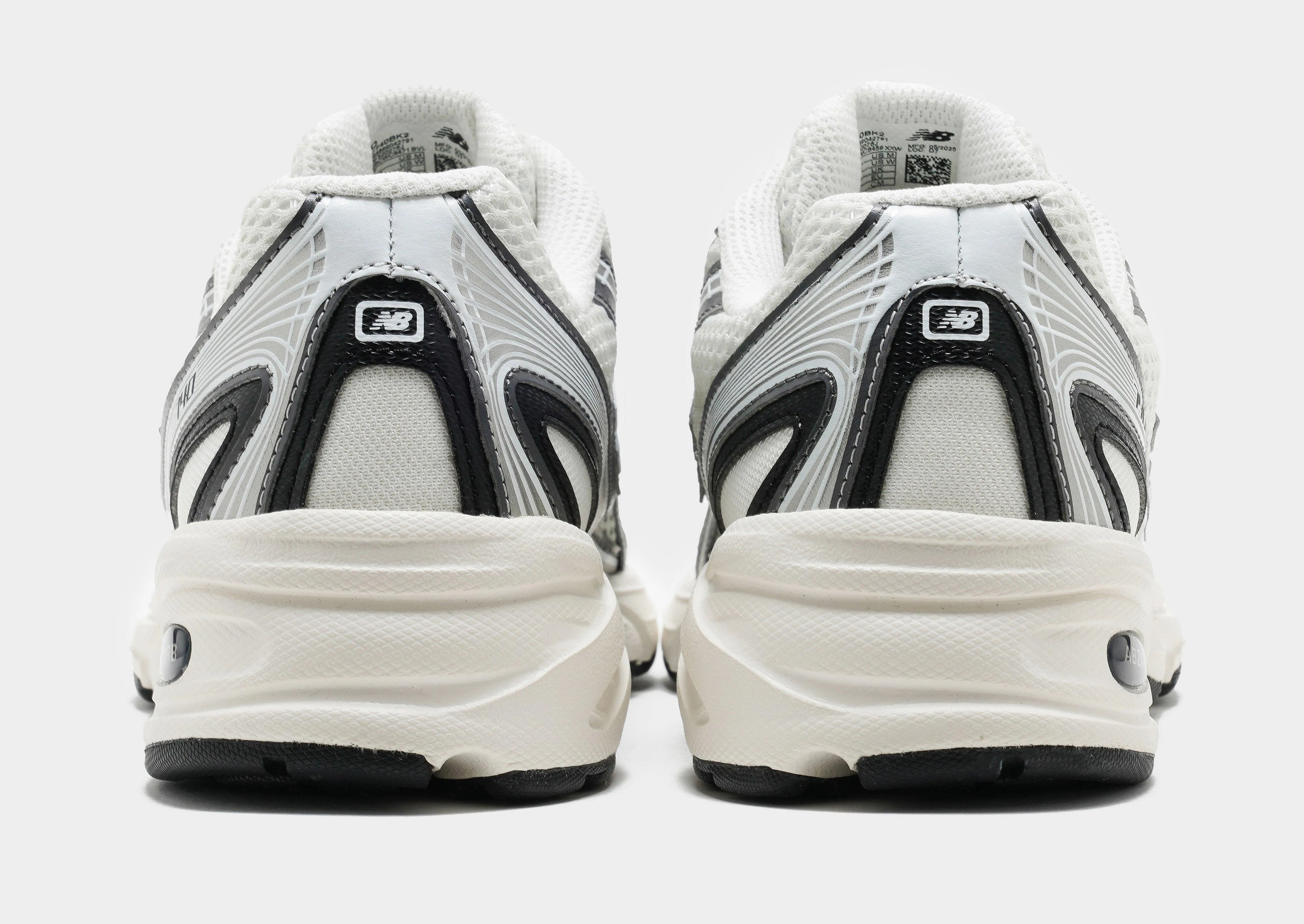 indoor - court running shoes 740 Women's