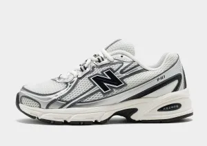 running in a lake area shoes amateur runner 740 Women's