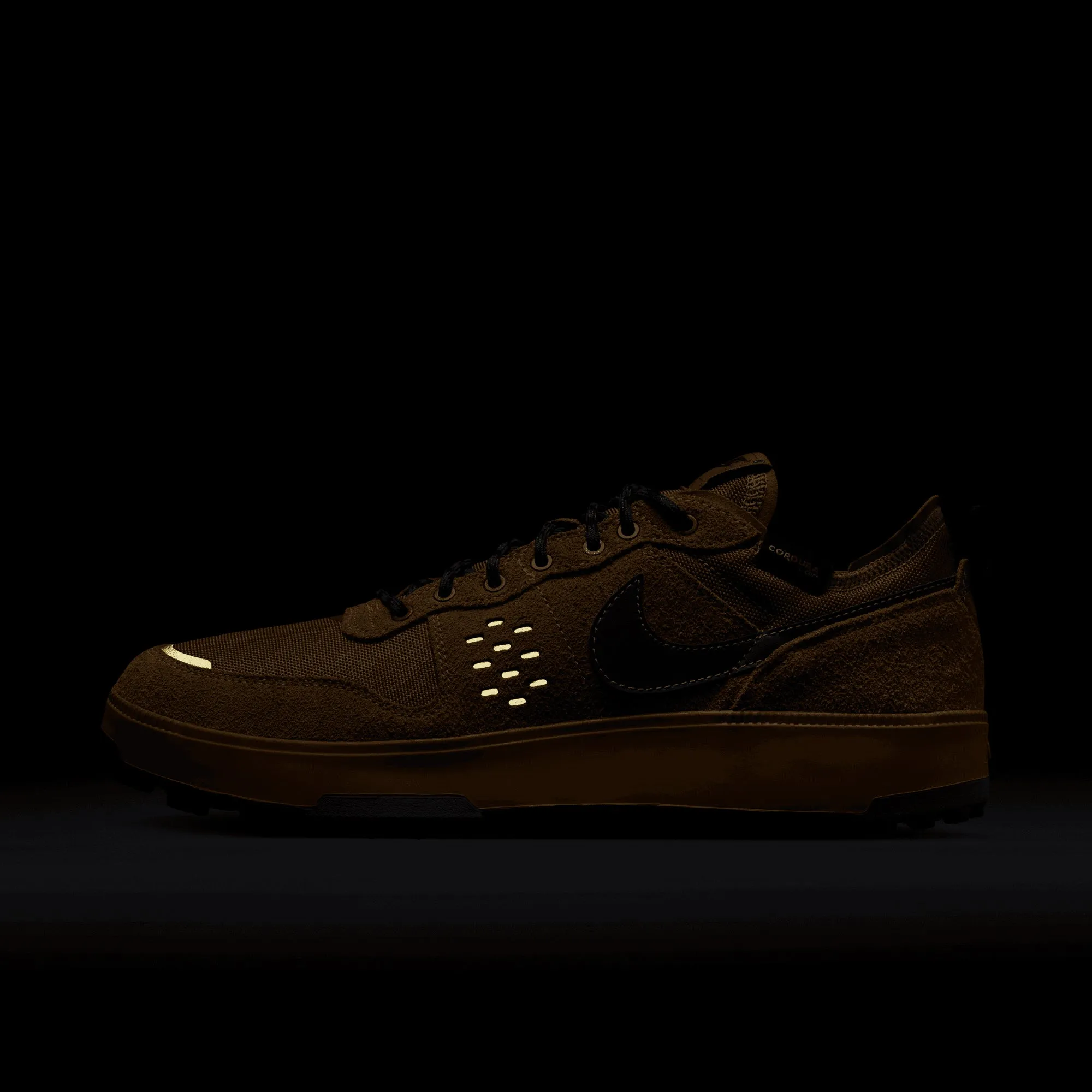 Nike | C1TY PREMIUM CORDURA? { FLAX/WILD GRAPE-BLACK-GUM YELLOW Recycled Material Options Balanced feel
