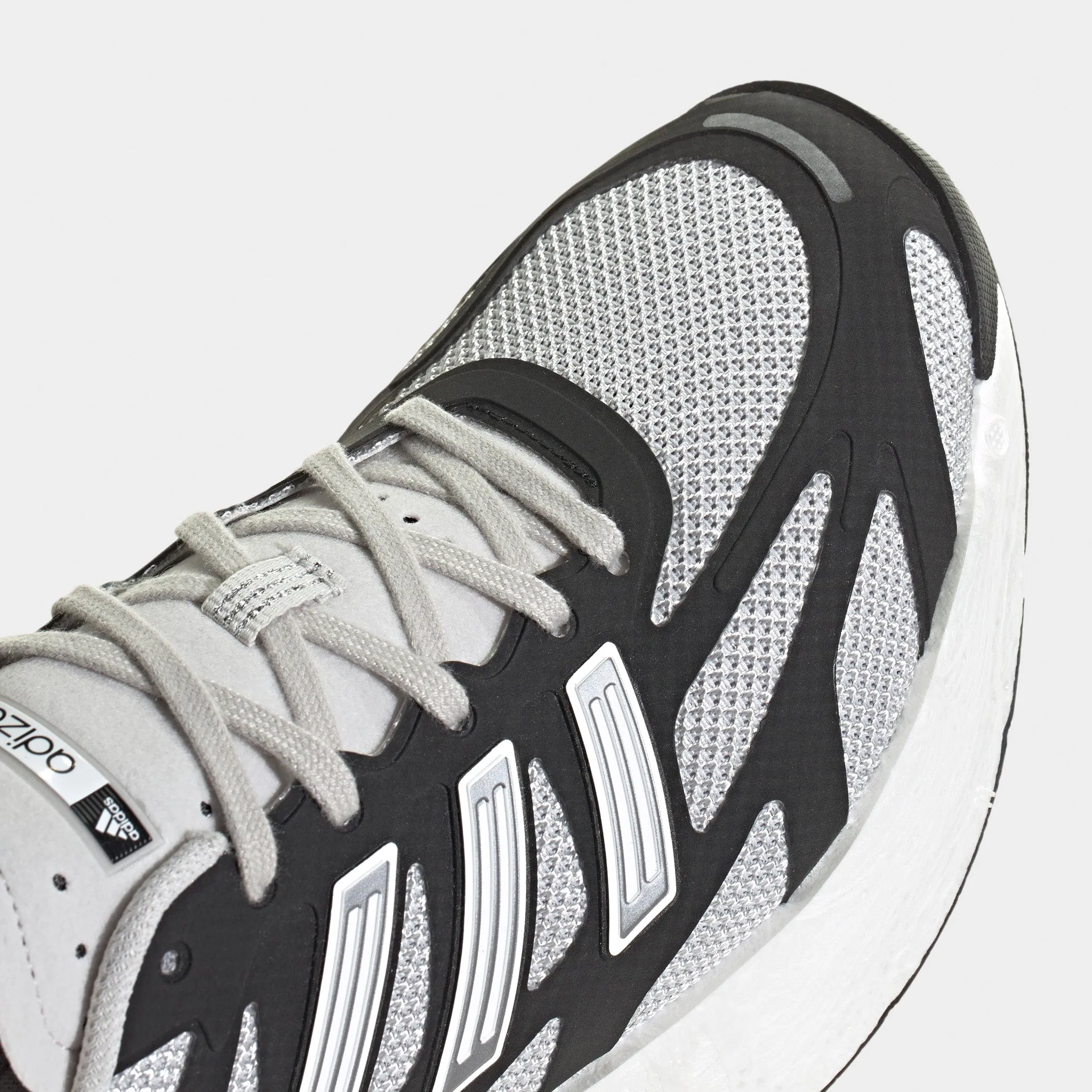 adidas Adizero Aruku Black / White - Grey Trend-setting