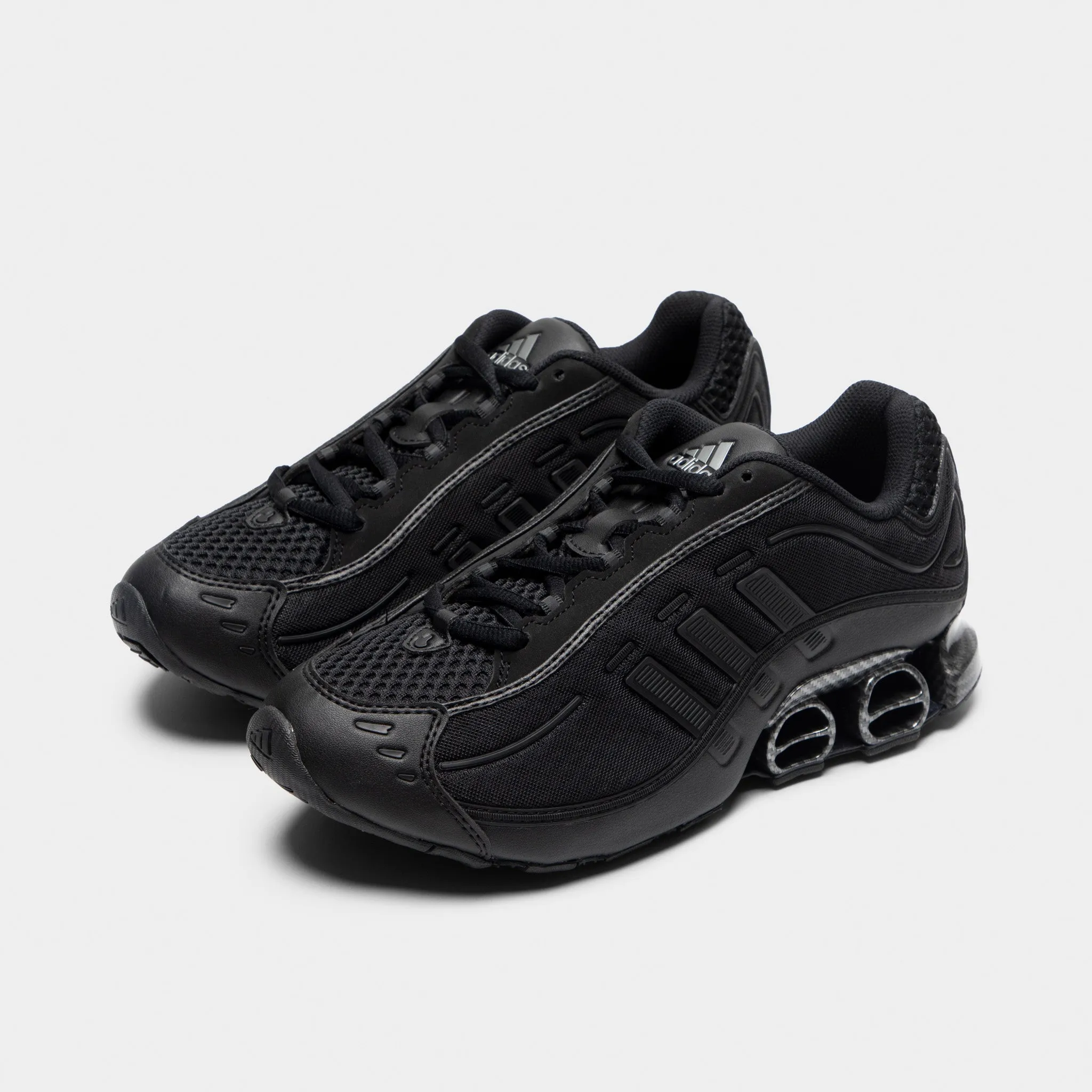 adidas Megaride O1 Black / Black - Iron Mountain Smart Chic Weekend Wear