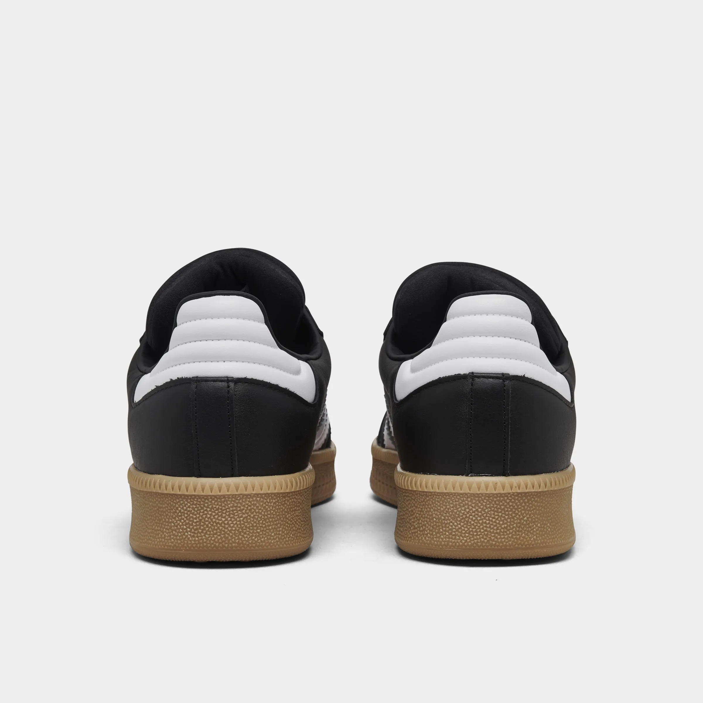 Durability Comfortable toe box adidas Samba XLG Core Black /  Footwear White - Gum