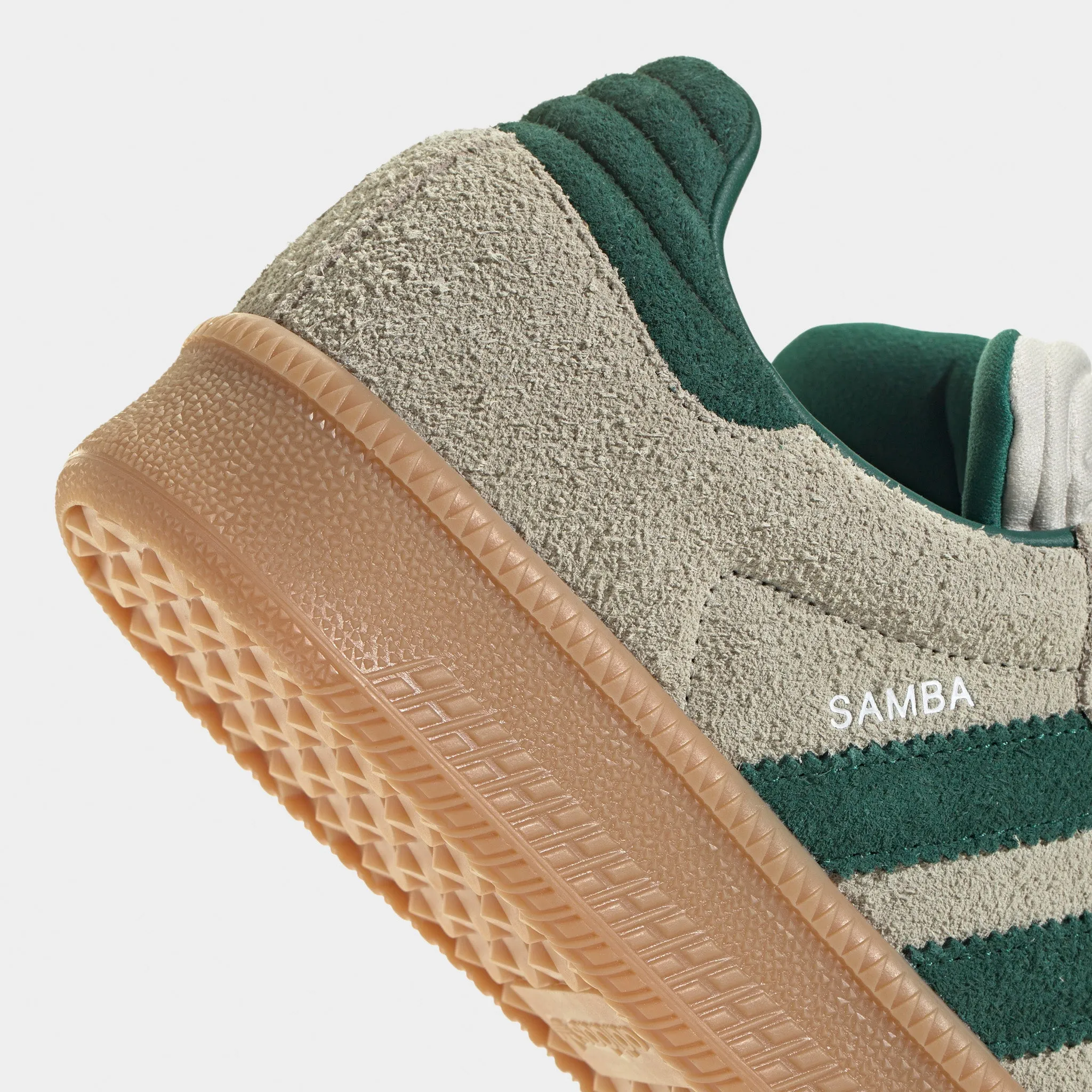 Foot Arch Everyday Style adidas Samba XLG Putty Grey / Collegiate Green - Gum