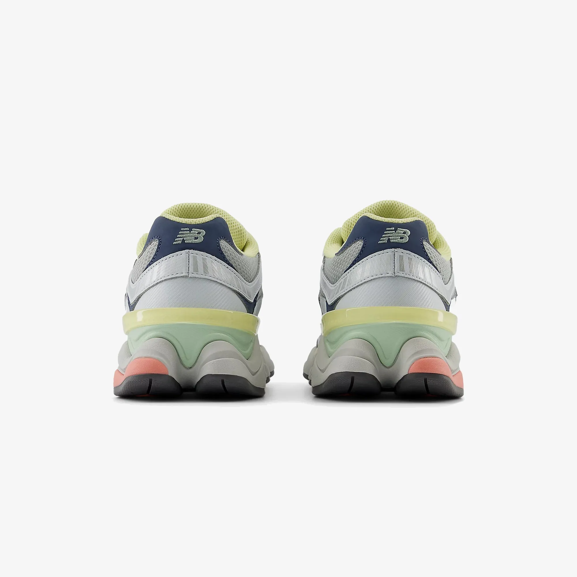 stability - shoes gender - specific New Balance | 9060 { ICE BLUE/VINTAGE INDIGO