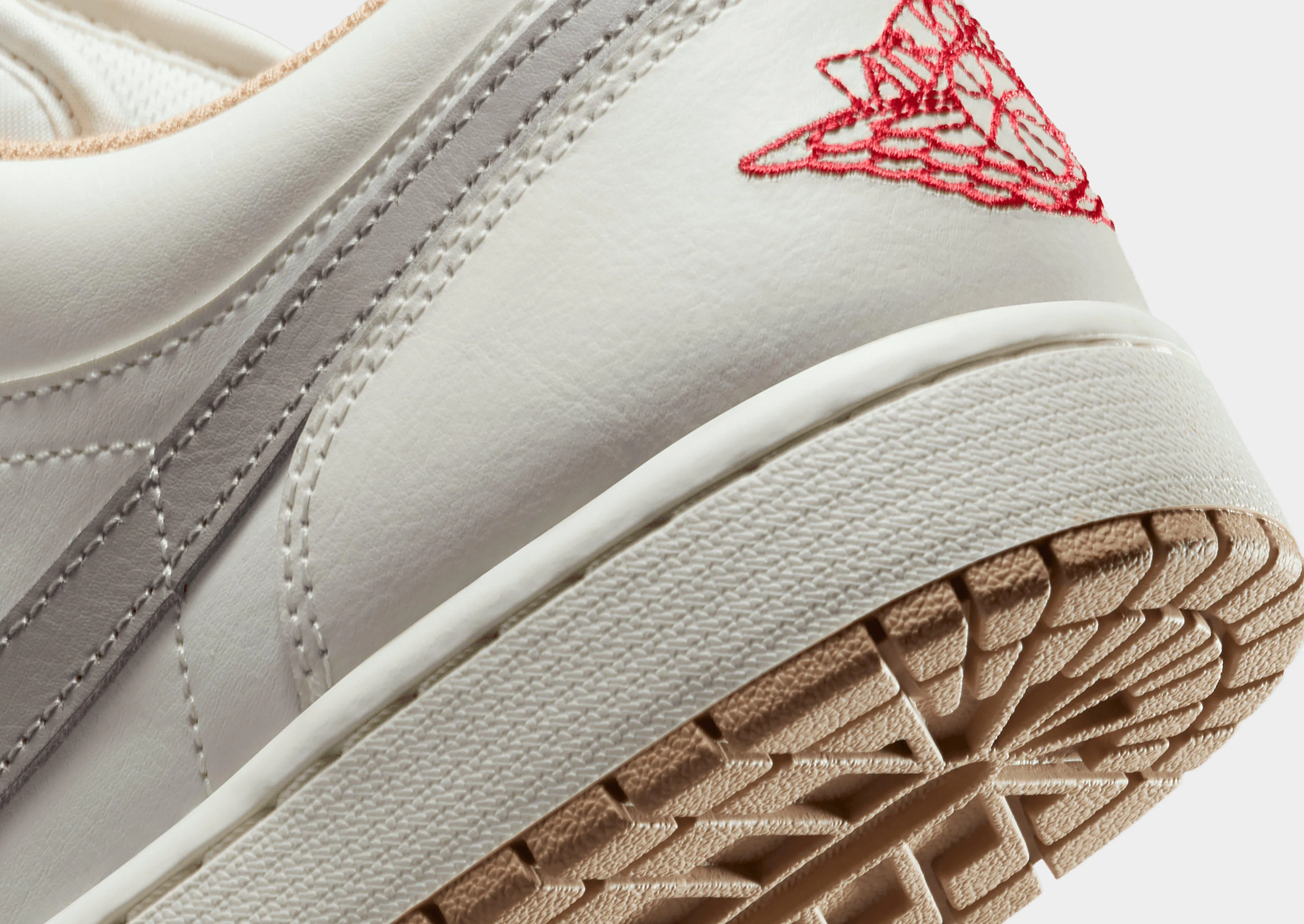 Air 1 Low Dynamic Cushioning Layer