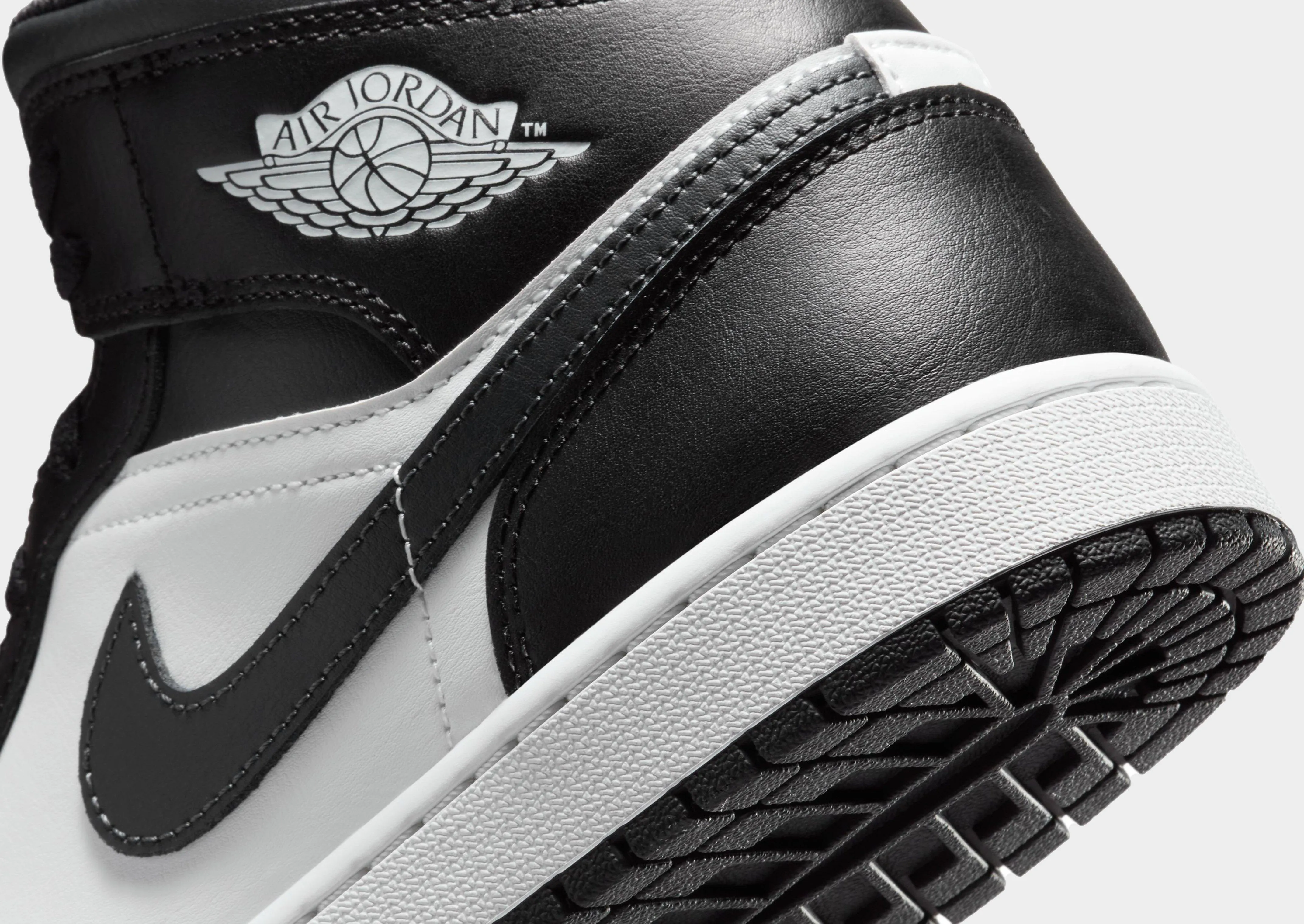 Air 1 Mid Responsive Cushion System