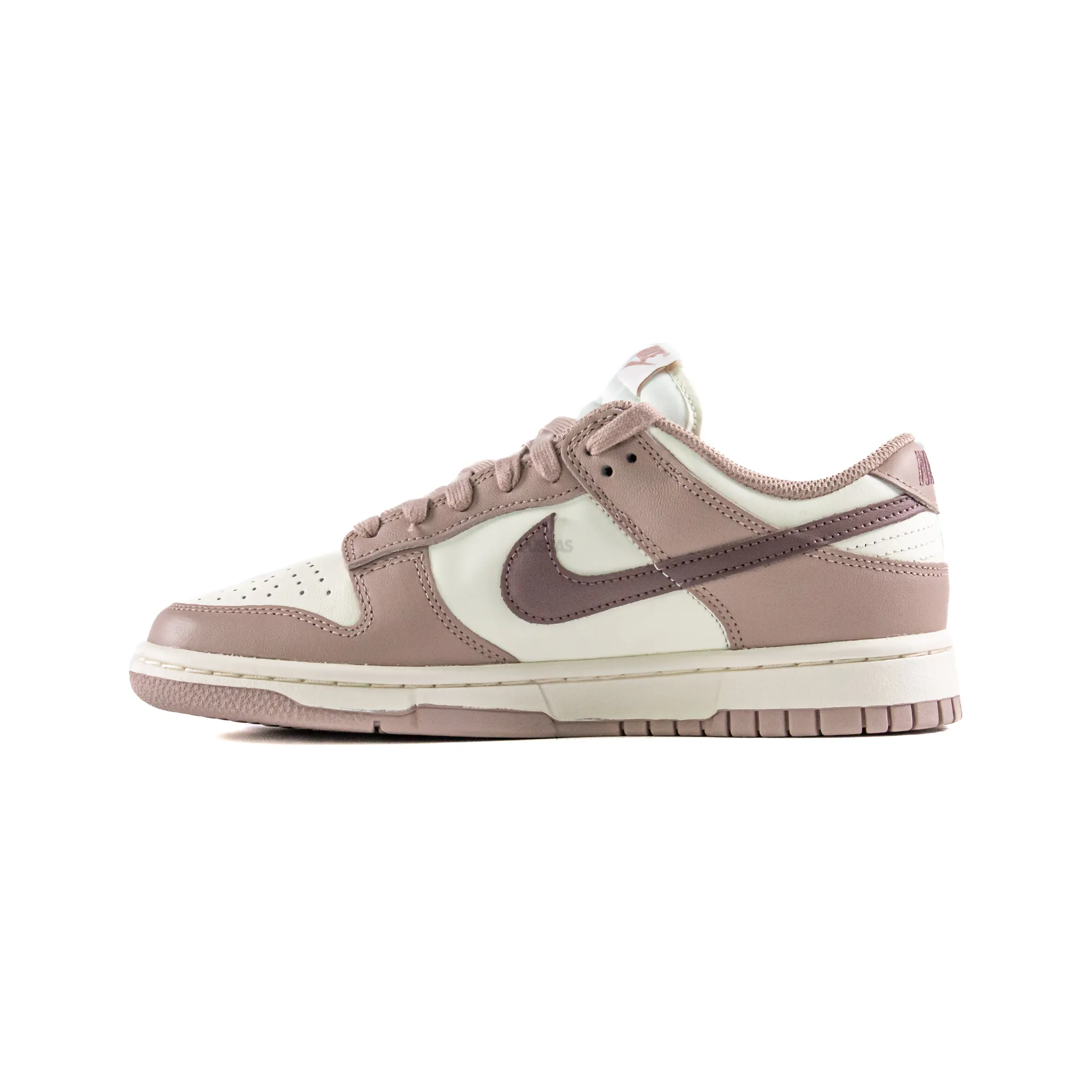 Nike Dunk Low 'Diffused Taupe' Women's (2023) Tidy look