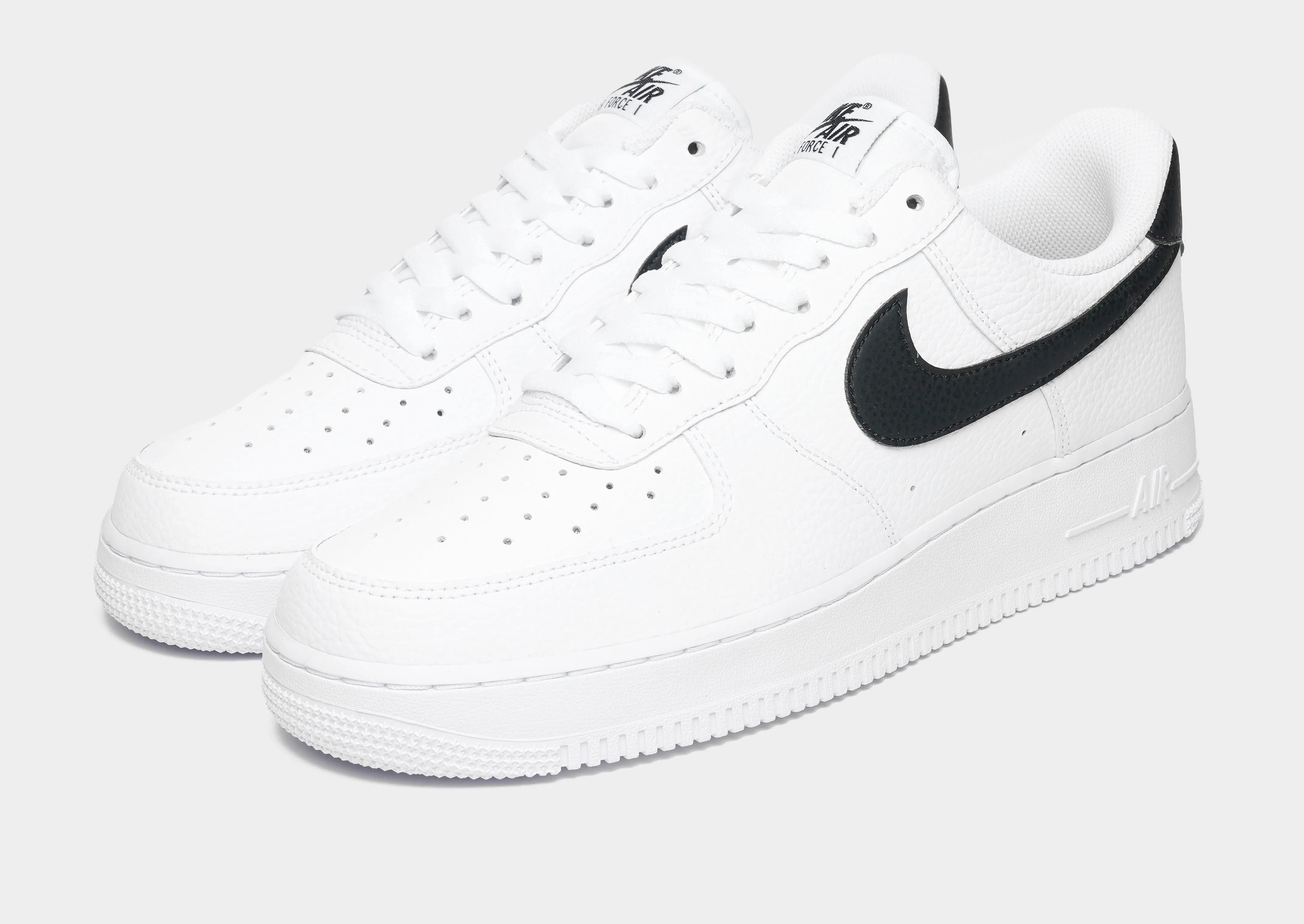 Business casual Steady Stride Air Force 1 '07