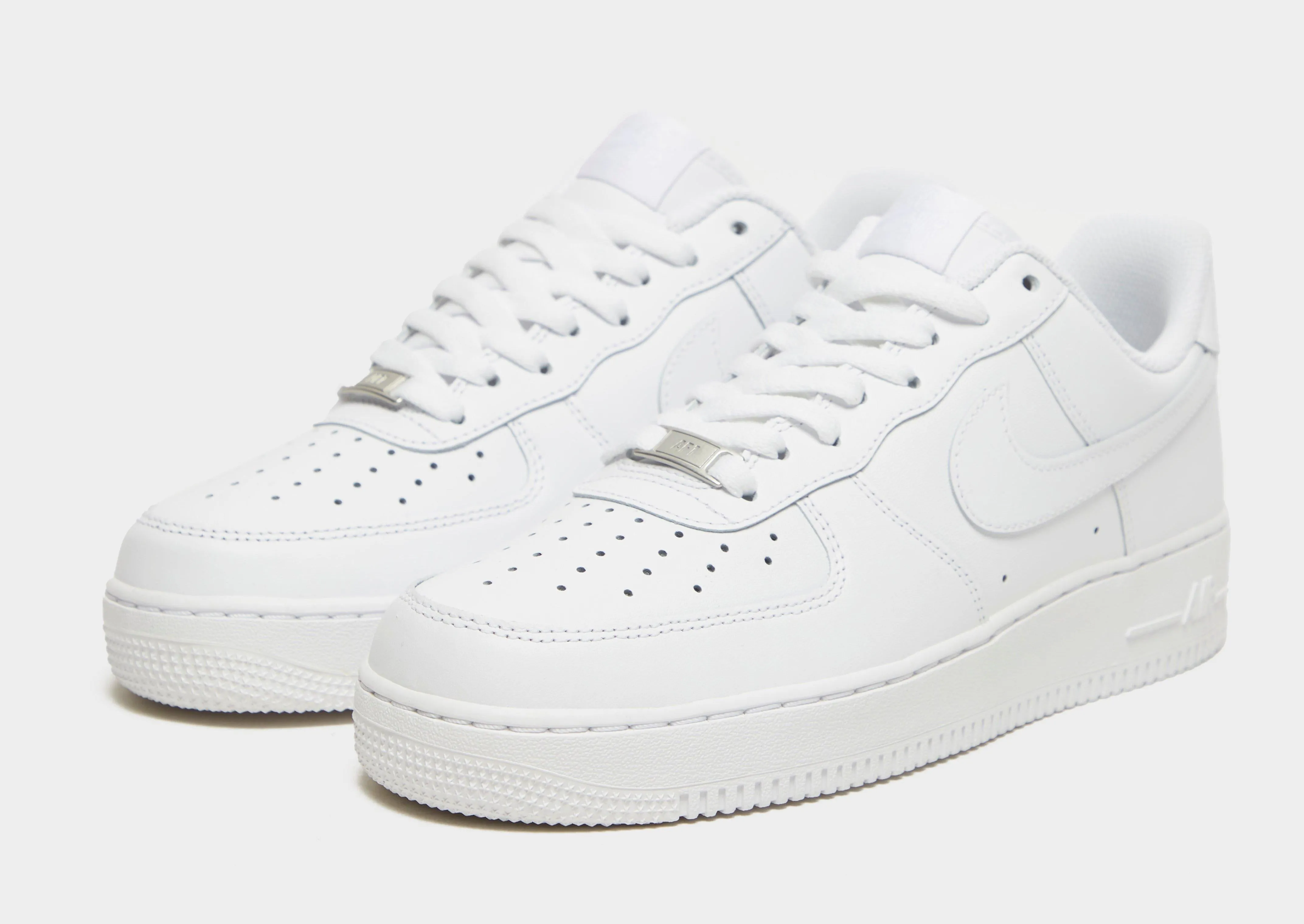 Air Force 1 '07 Chic Walk Fast pace