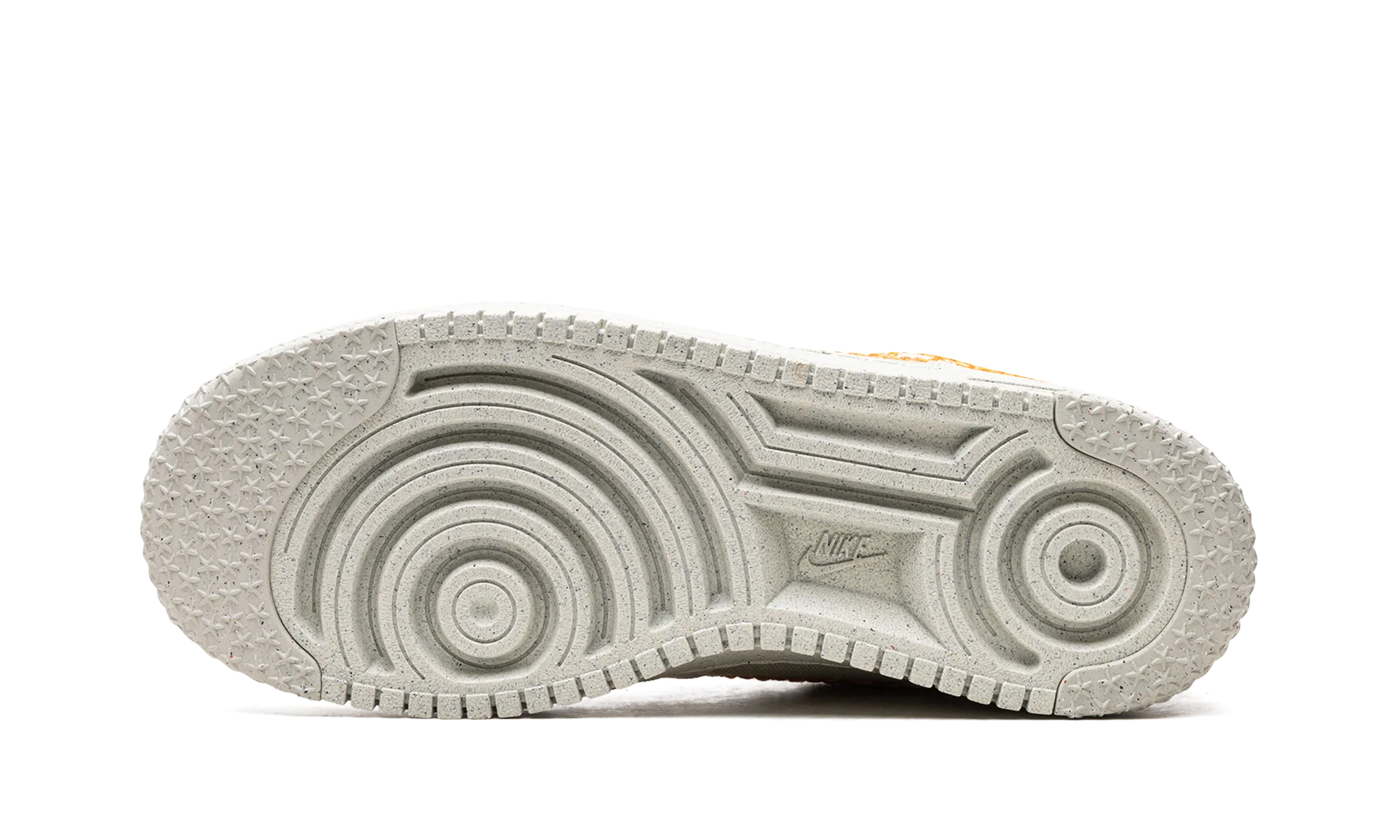 AIR FORCE 1 '07 LO NH WMNS "Next Nature - Coconut Milk" Hard landing
