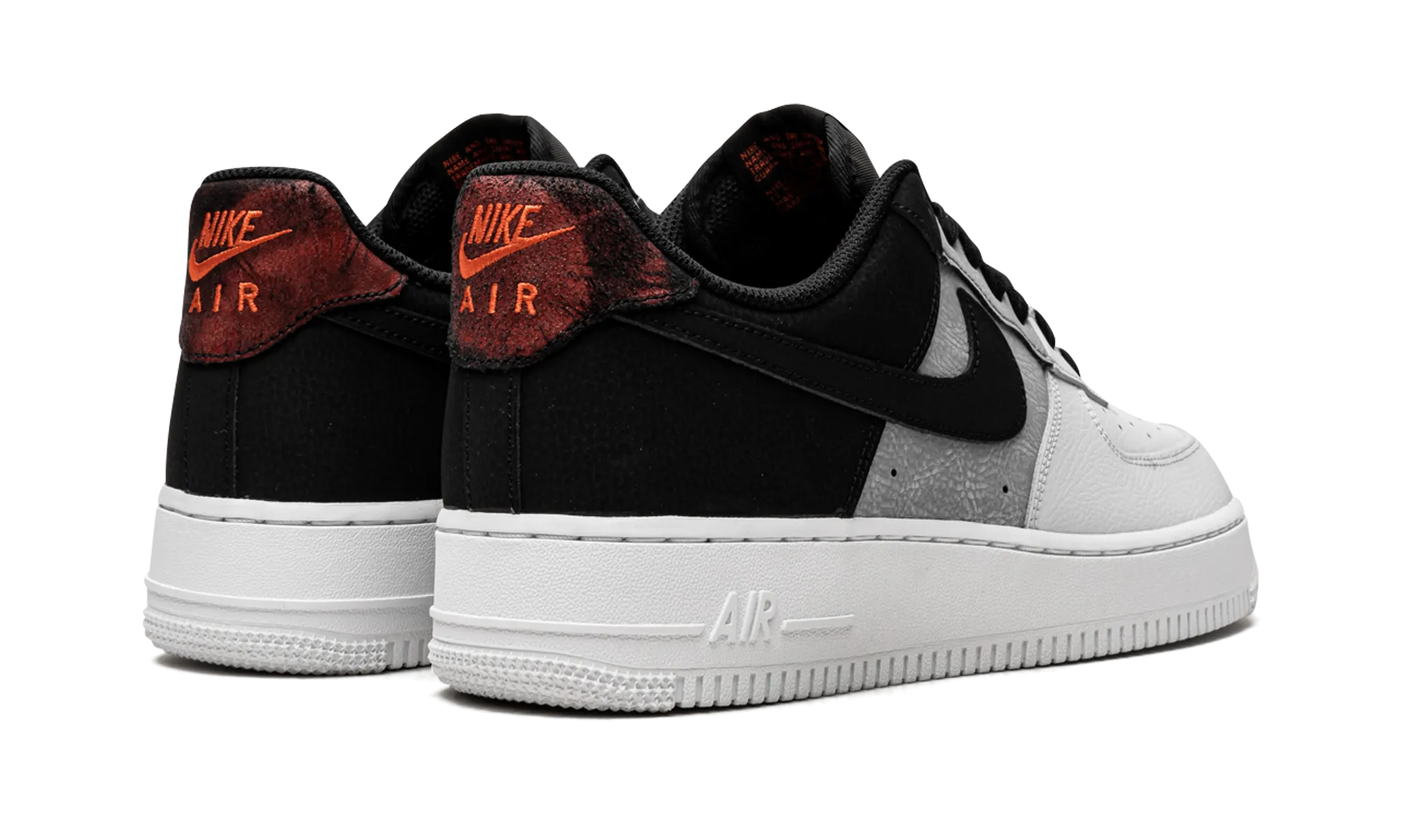 Air Force 1 '07 LV8 "Black / Smoke Grey / White" Rugged Step Grip Comfort