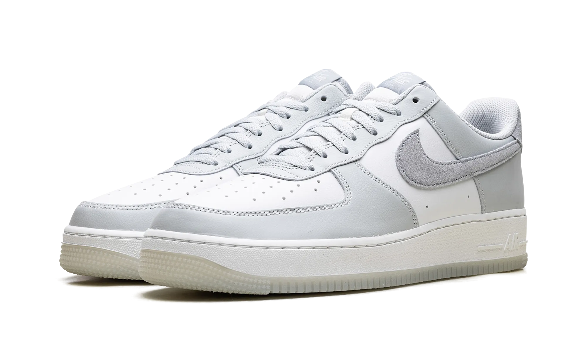 Wide fit Air Force 1 '07 LV8 "Grey"