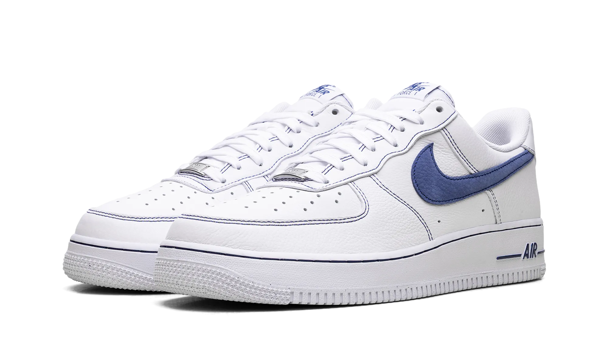 Minimal Vibe Air Force 1 '07 LV8 "White Deep Royal Contrast Stitch"