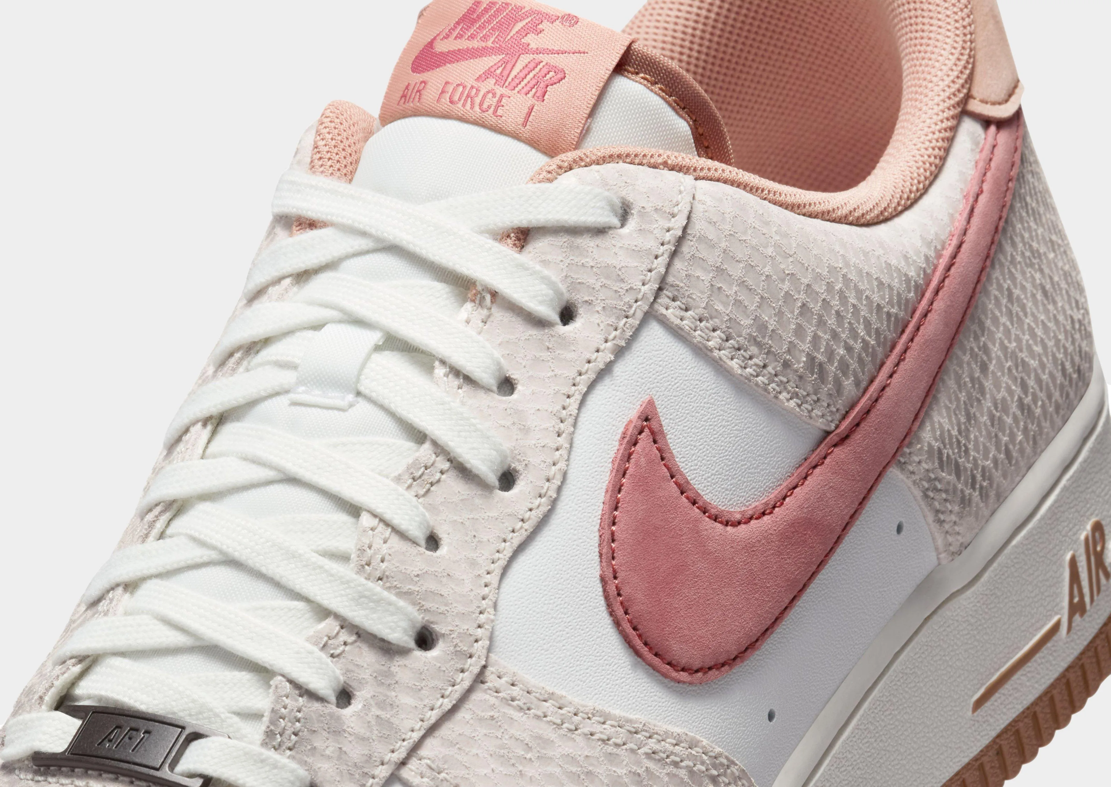 Air Force 1 '07 LV8 Soft Build