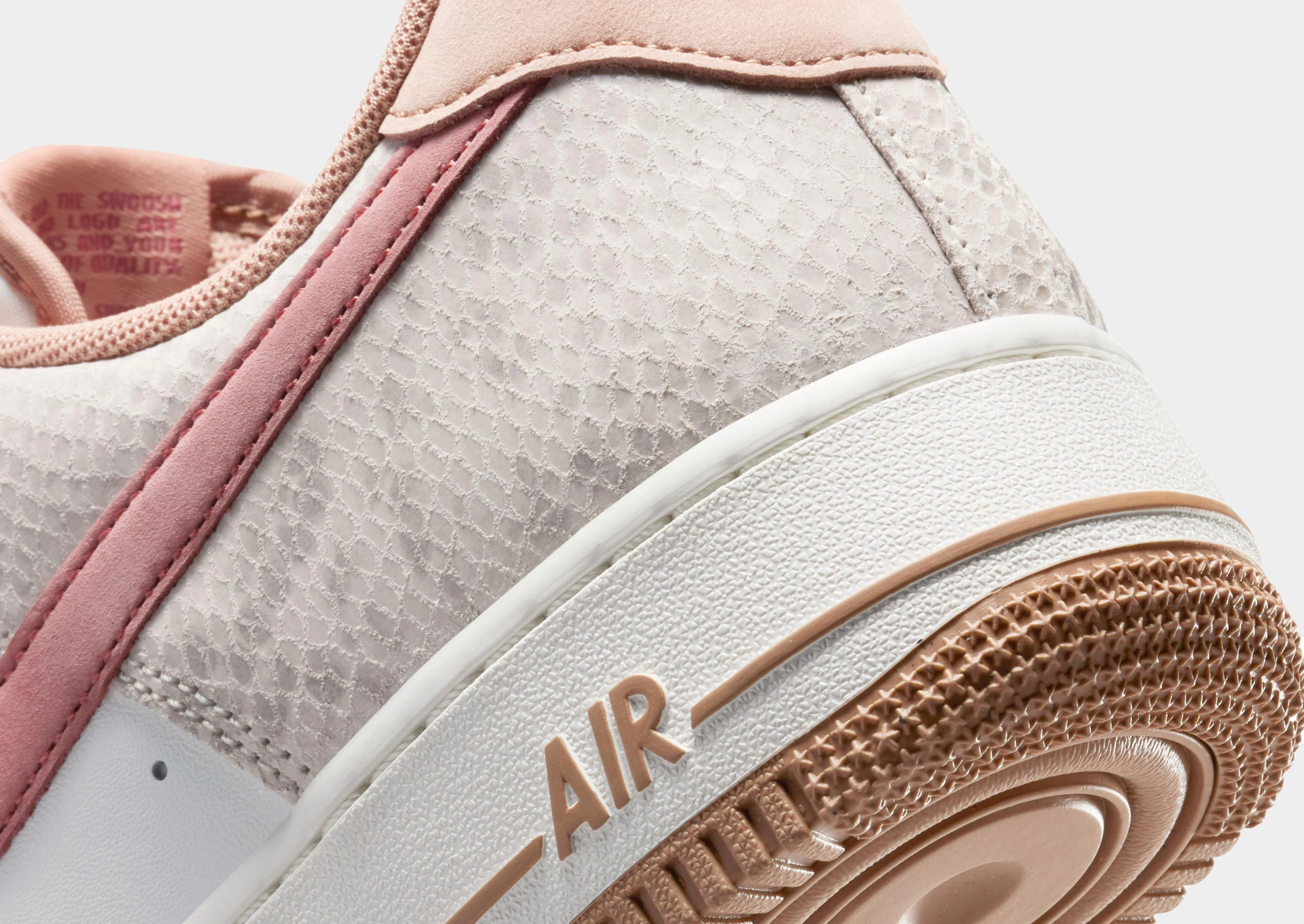 Air Force 1 '07 LV8 Flat