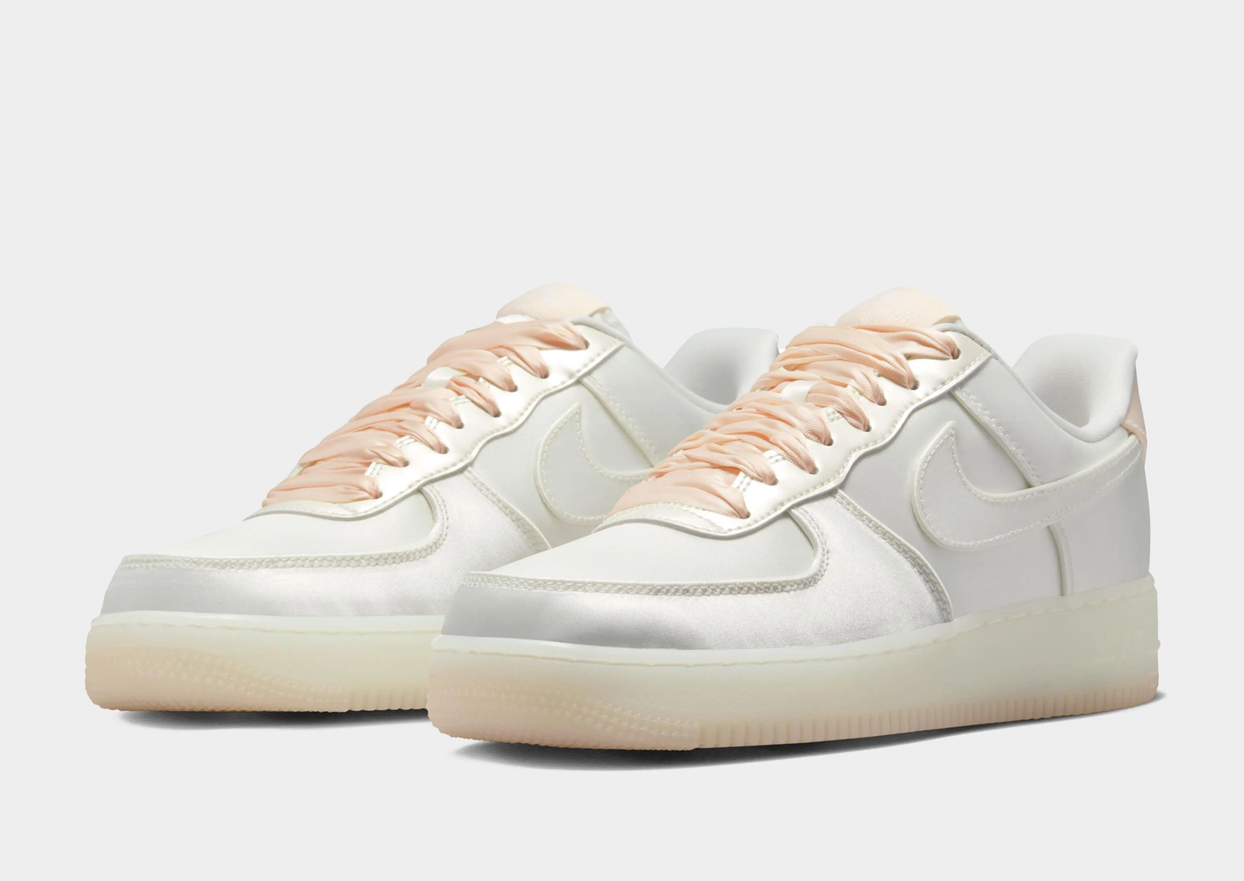 Stable Steps Active Life Air Force 1 ??07 LV8 Women's