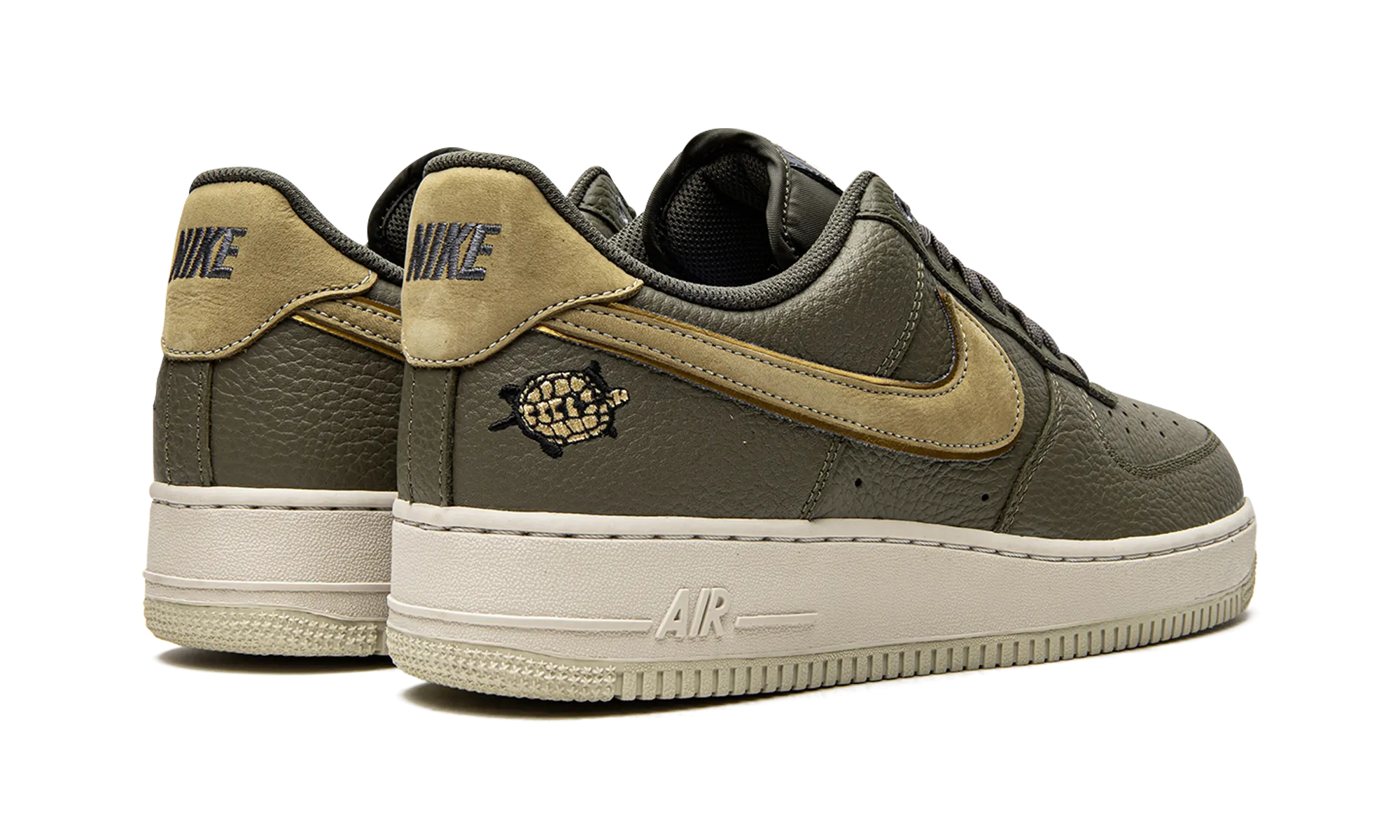 Snug fit Air Force 1 '07 LX "Turtle"
