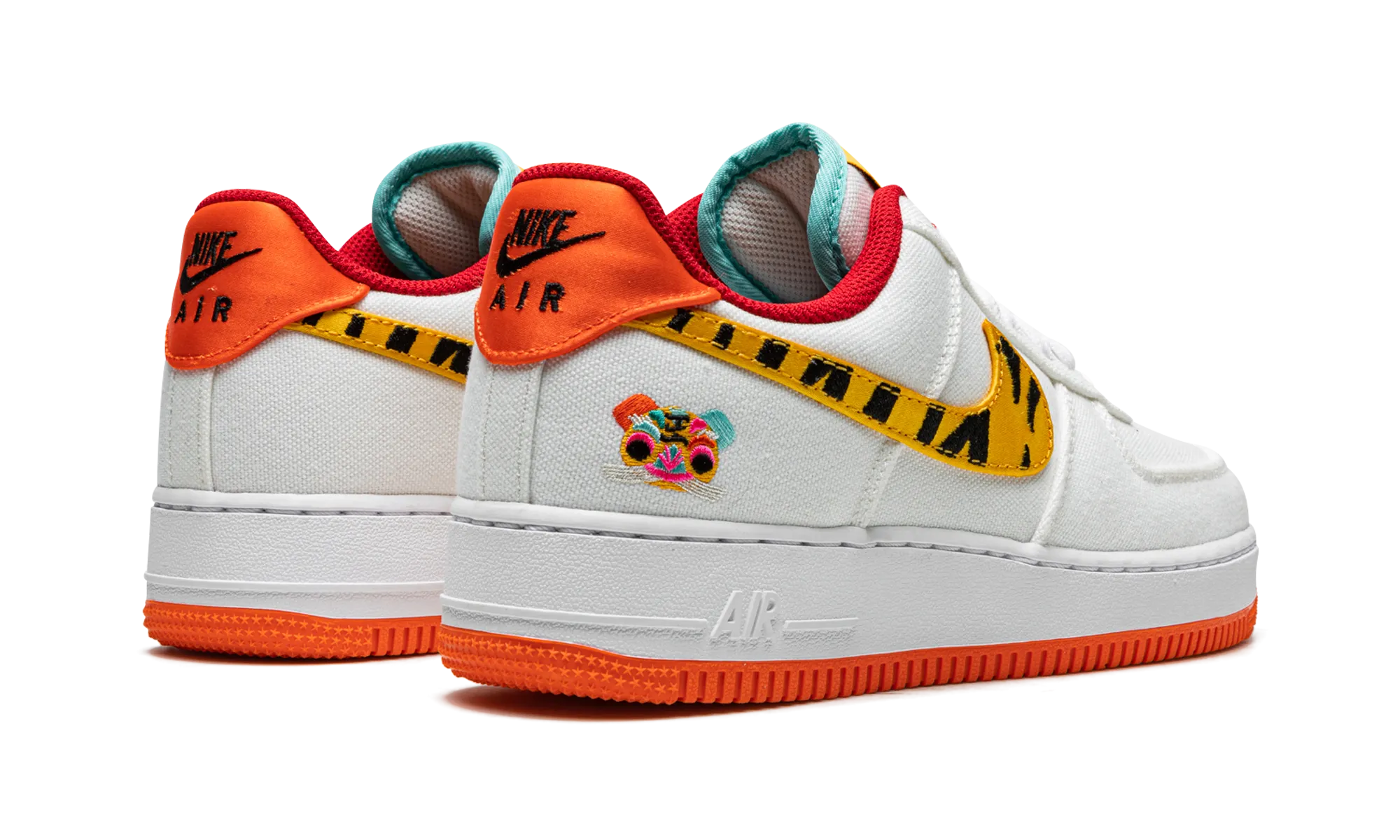 AIR FORCE 1 '07 LX WMNS "Year of the Tiger" Lightweight Walk Street Power