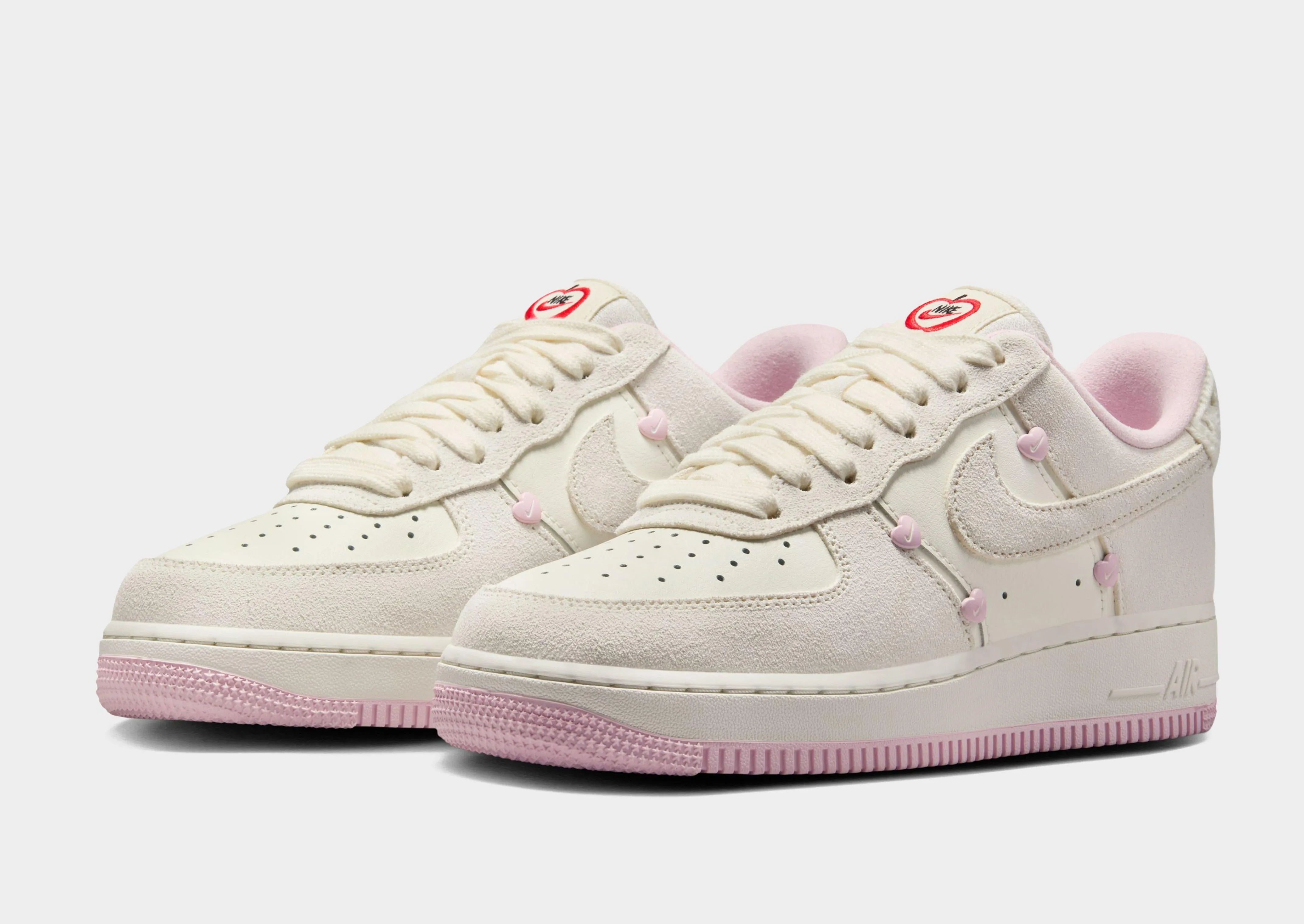 Air Force 1 ??07 LX Women's Lift Step Clean Movement