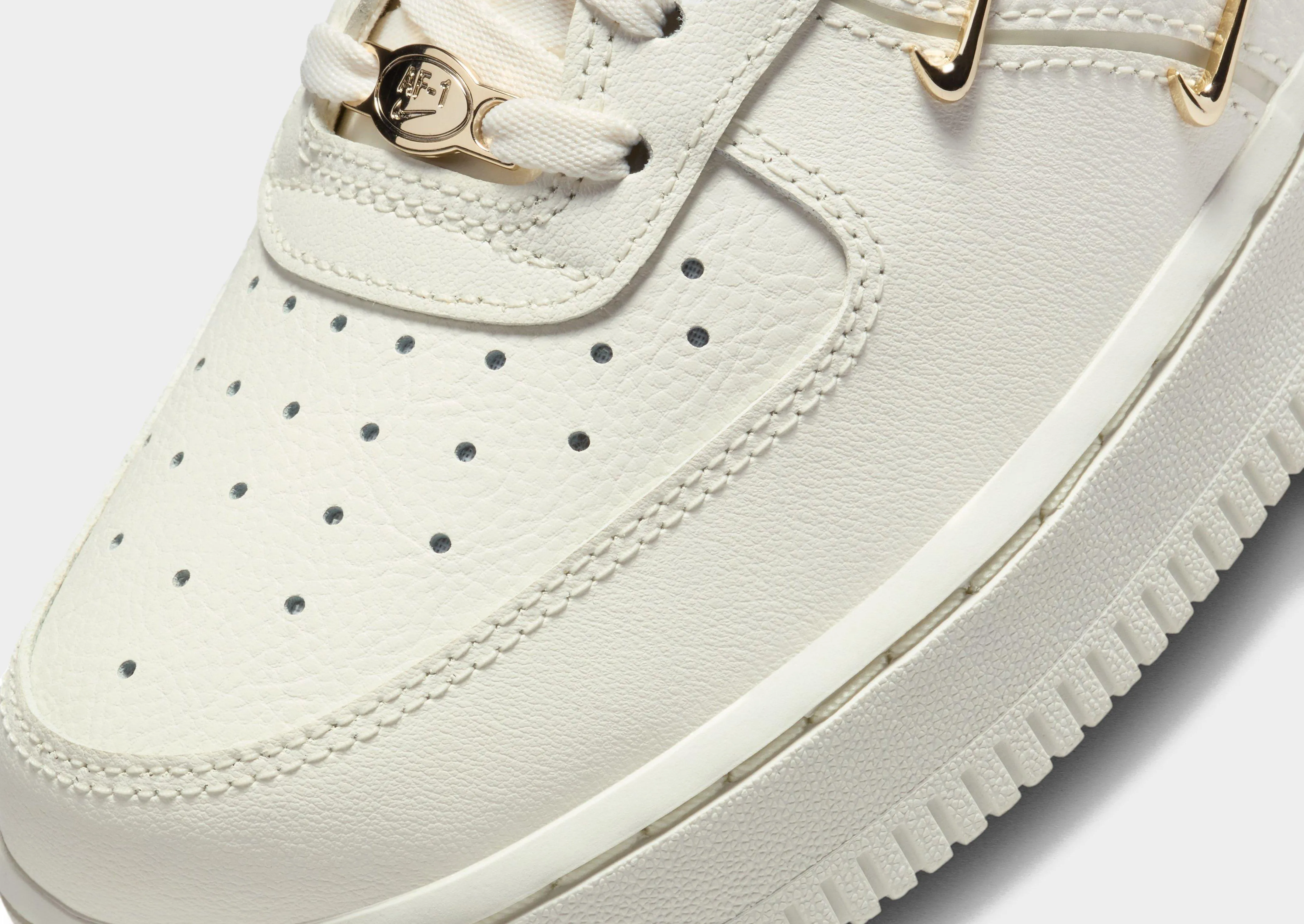 Flexible Steps Air Force 1 '07 LX Women's