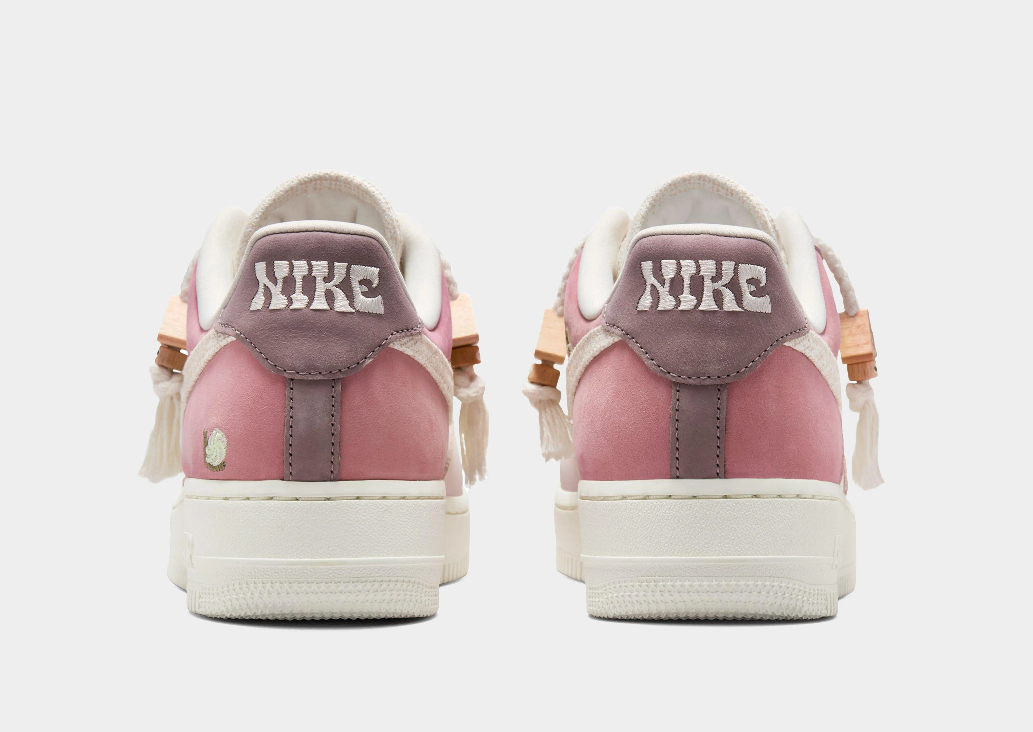 Air Force 1 '07 LX Women's Footstep Care