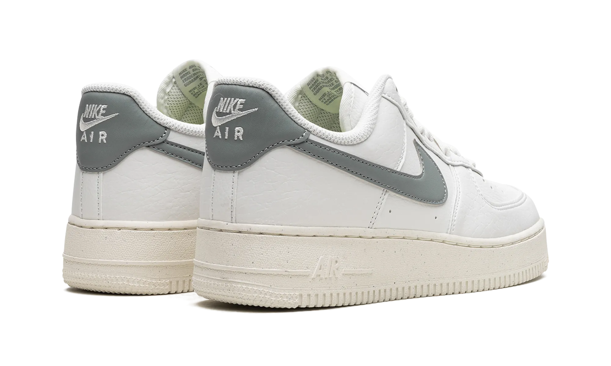 AIR FORCE 1 '07 NEXT NATURE MNS WMNS "Mica Green" Long Wear Pro Action Fit