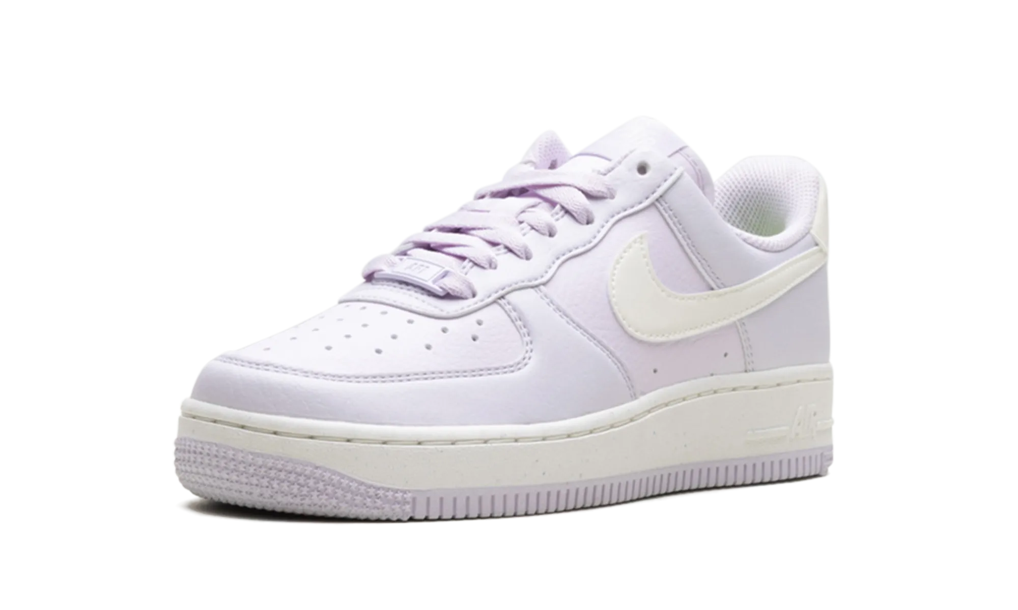 AIR FORCE 1 '07 NEXT NATURE WMNS "Barely Grape" Comfort Ride Speedy Action Fit