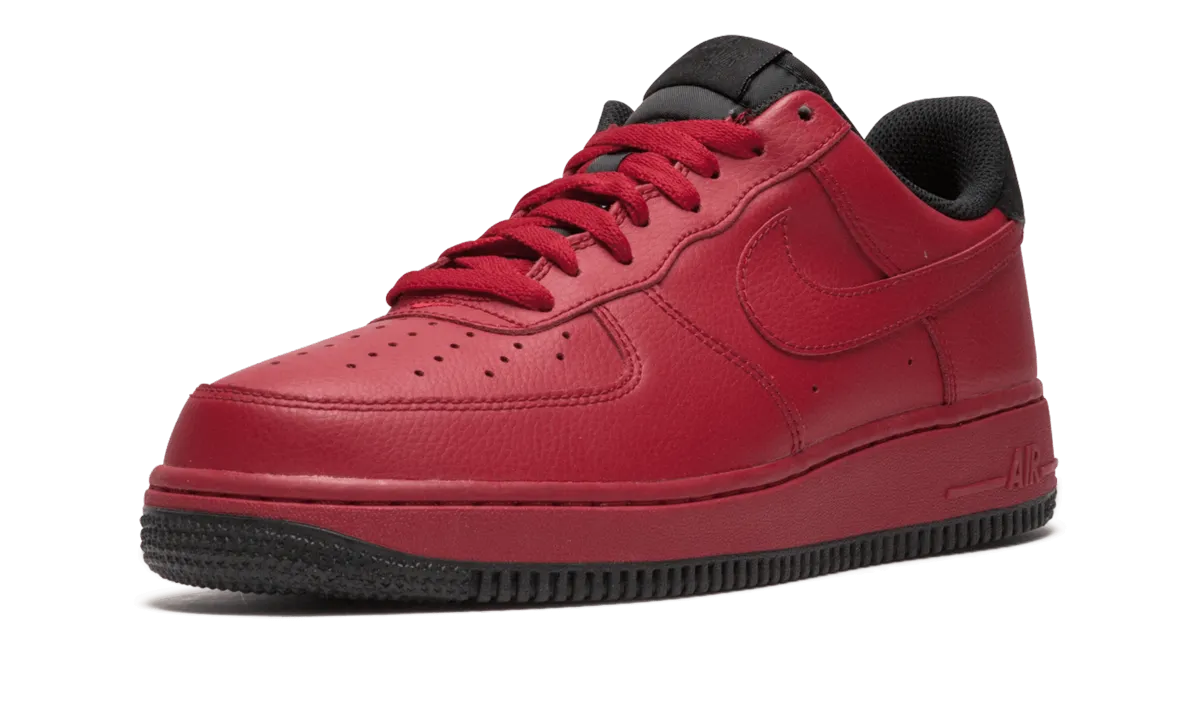 Team Player Air Force 1 '07 "Gym Red / Black"