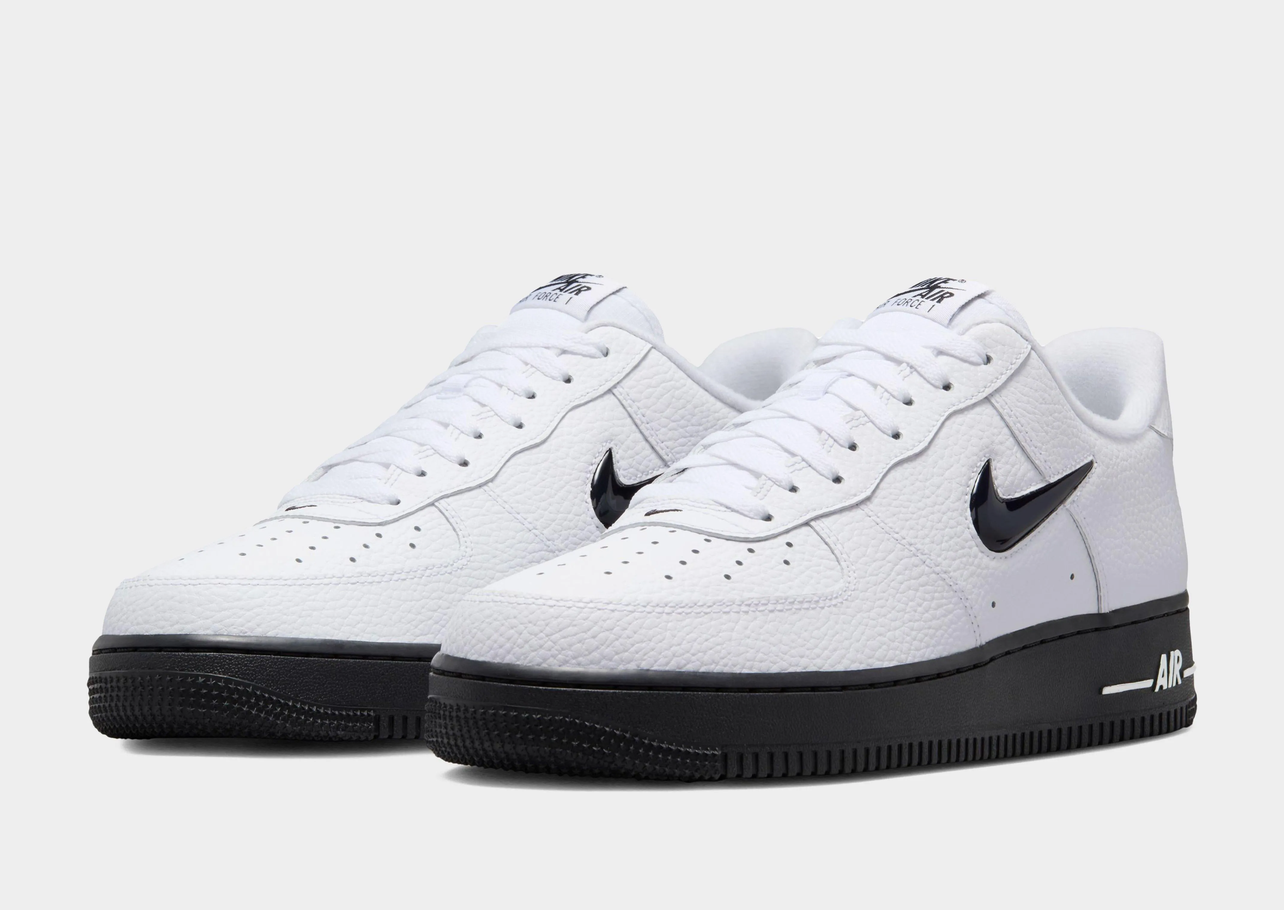 Air Force 1 Friend Hike