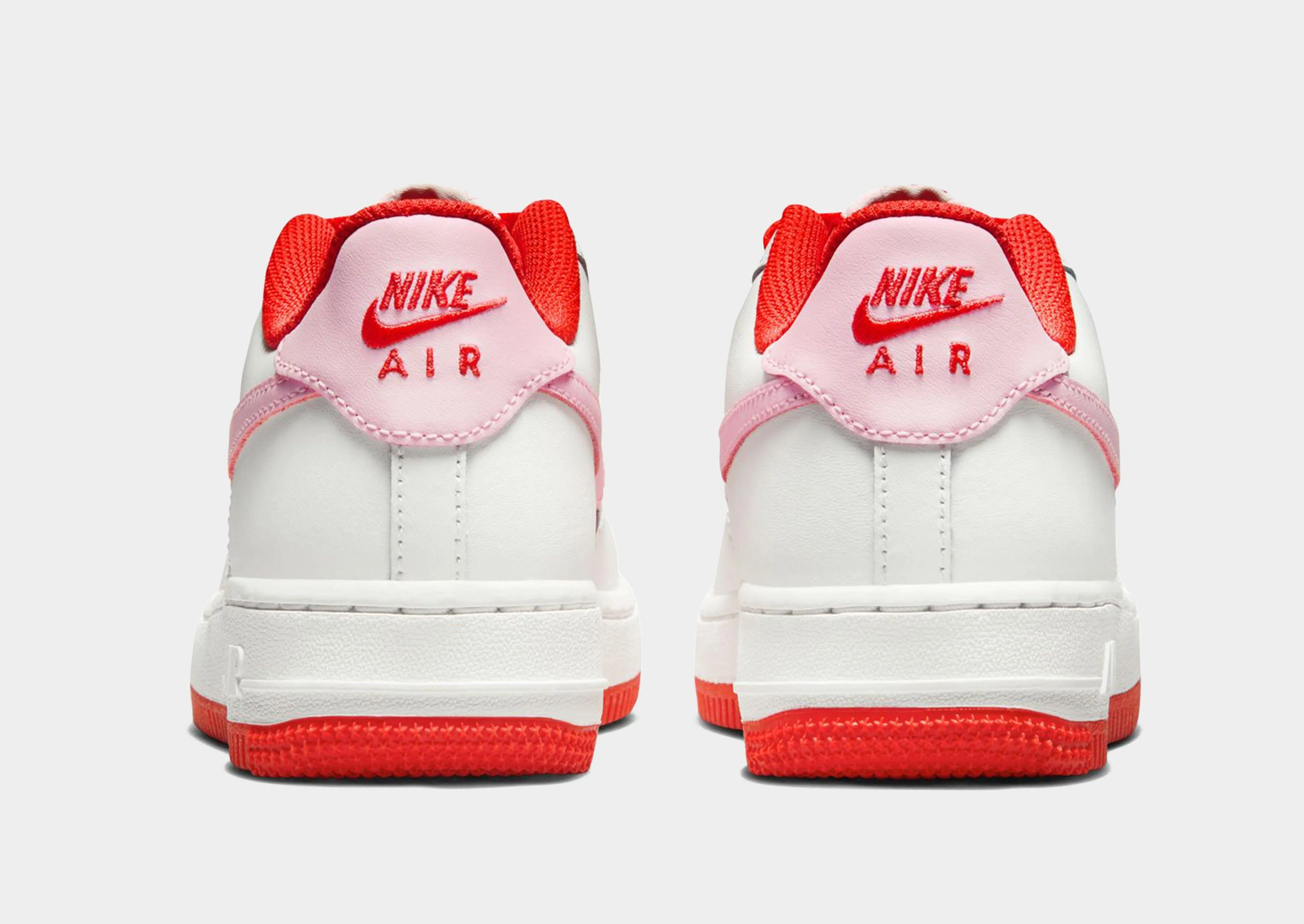 Air Force 1 Junior's Plush Style Flat Movement