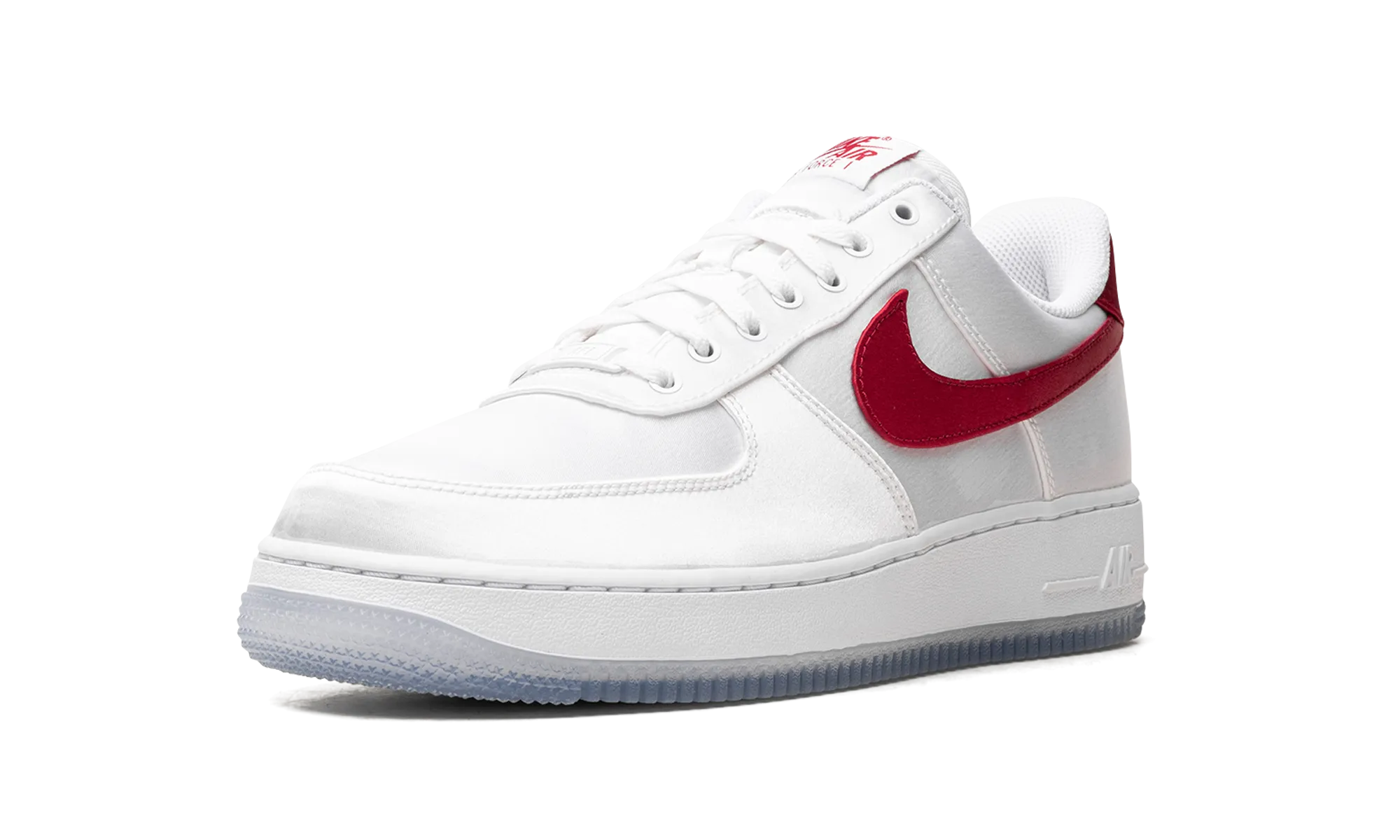 AIR FORCE 1 LO '07 WMNS "Satin White Varsity Red" City Explorer Max Performance