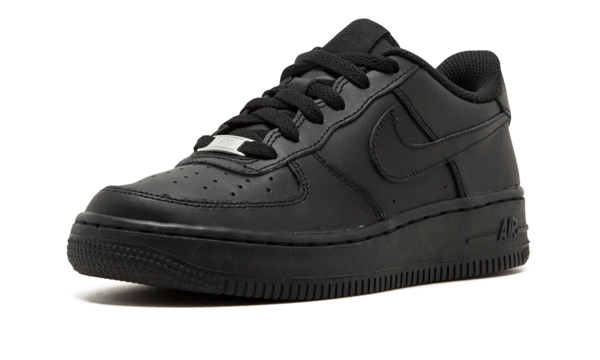Air Force 1 Low '07 GS "Triple Black" Perfect Performance Sport Vibe