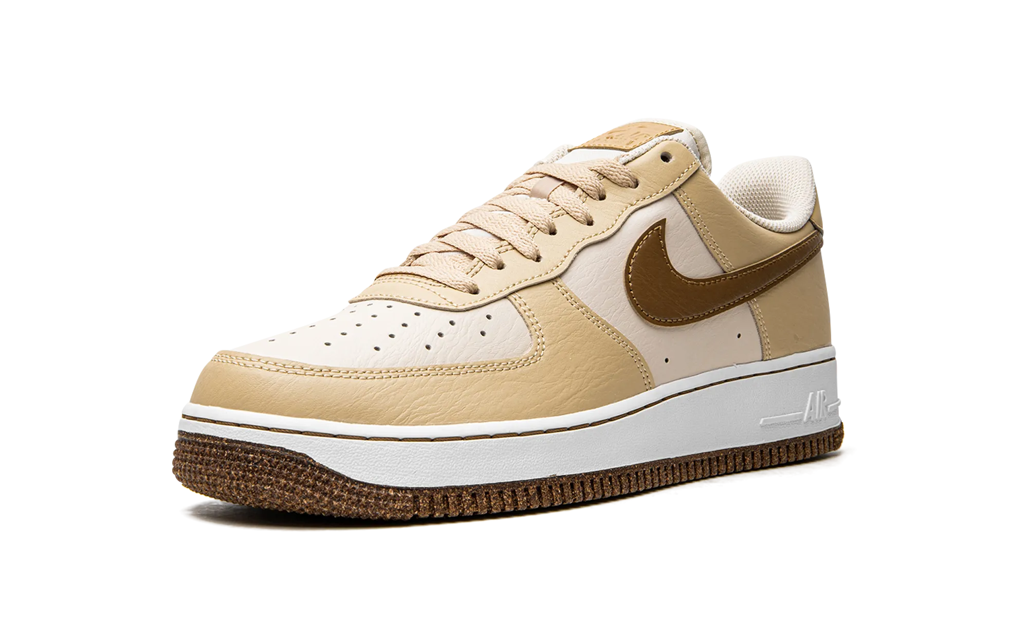 Flat Surface Air Force 1 Low '07 LV8 "Inspected by Swoosh"