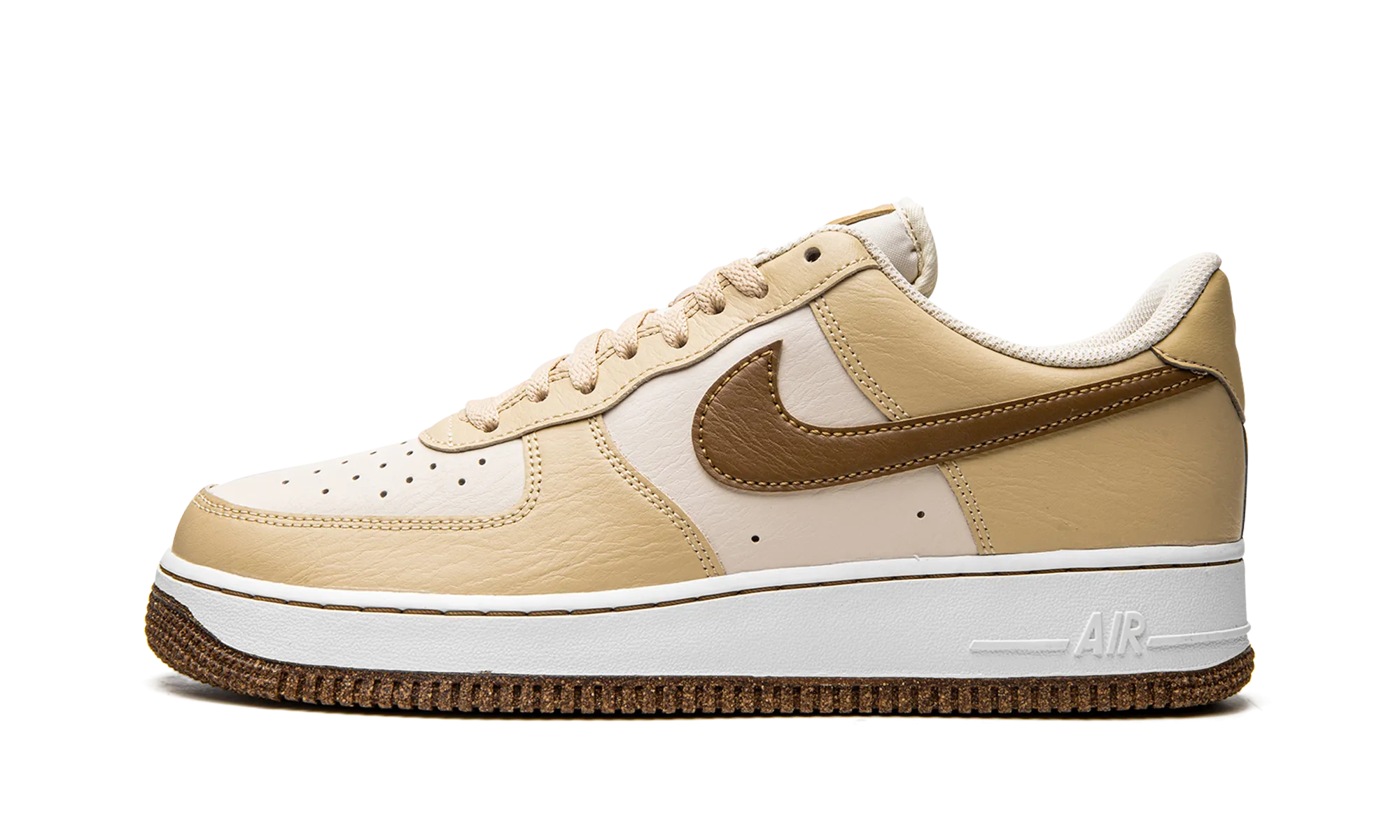 Air Force 1 Low '07 LV8 "Inspected by Swoosh" High Speed Ride