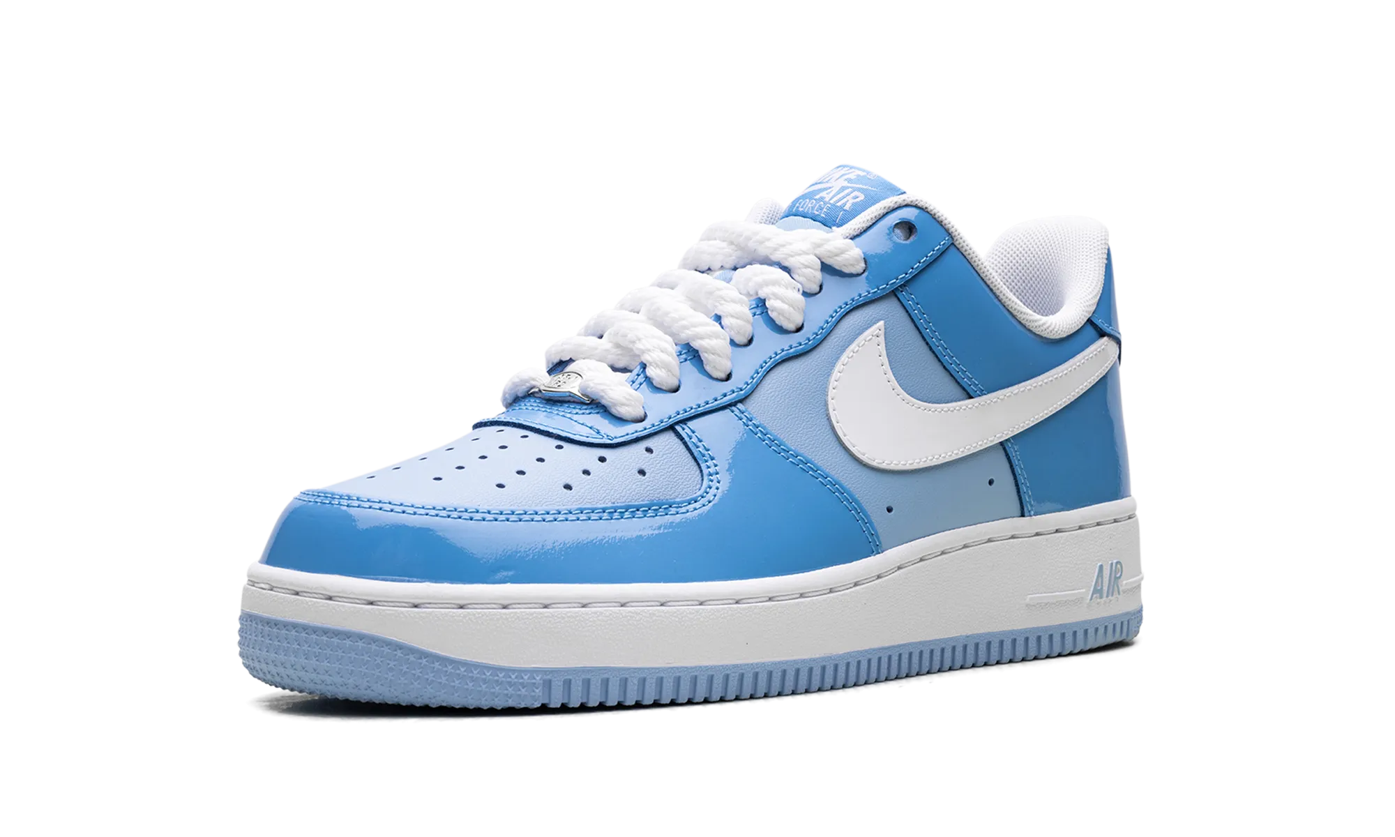 Year Round Air Force 1 Low '07 LV8 "Phychic Blue White Patent"