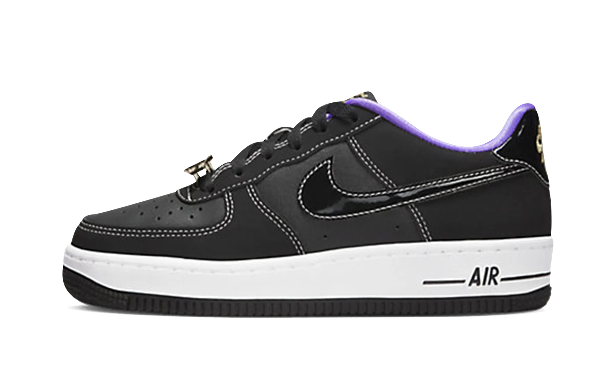 Round Toe Snug fit Air Force 1 Low '07 LV8 "World Champ"