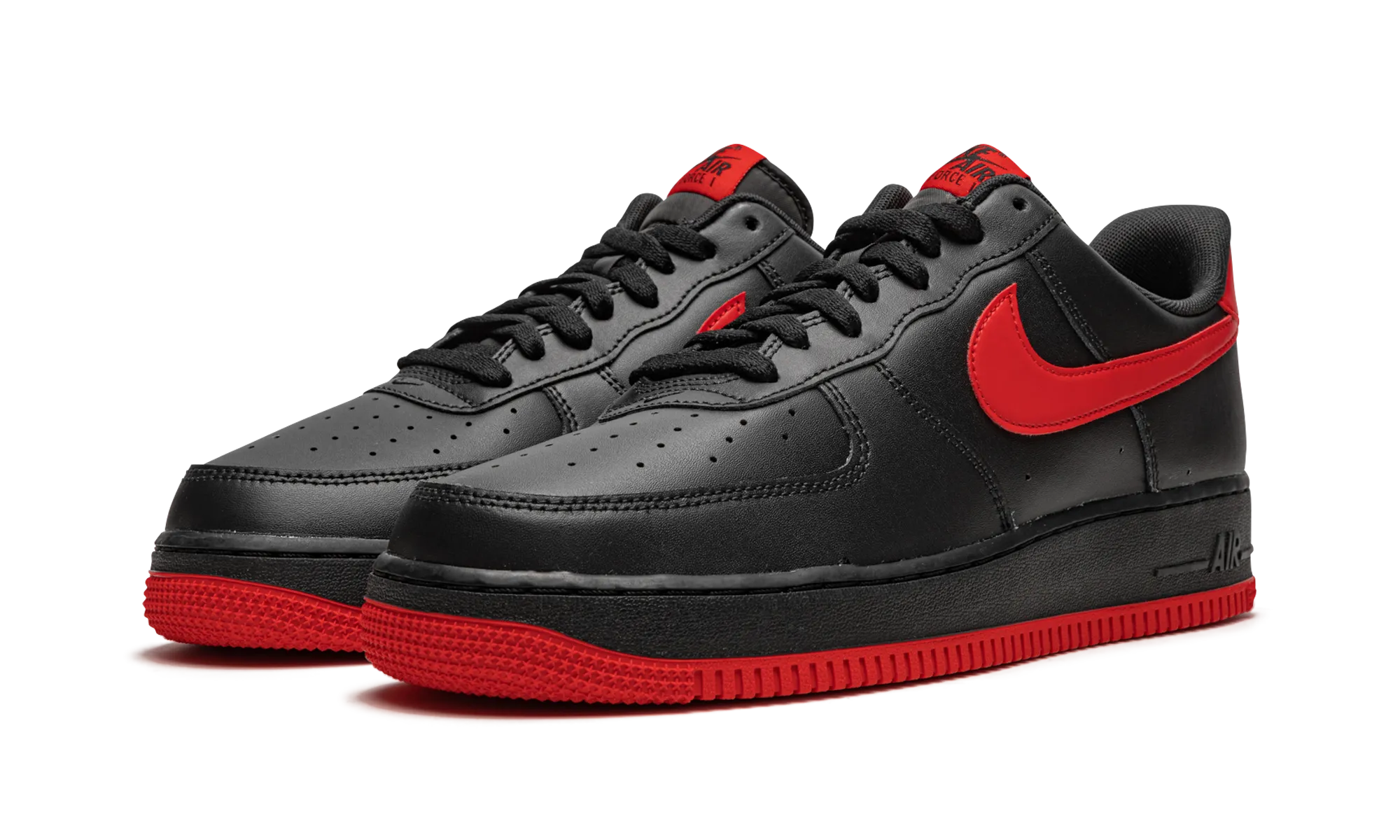 Stretchable Air Force 1 Low '07 "Bred"