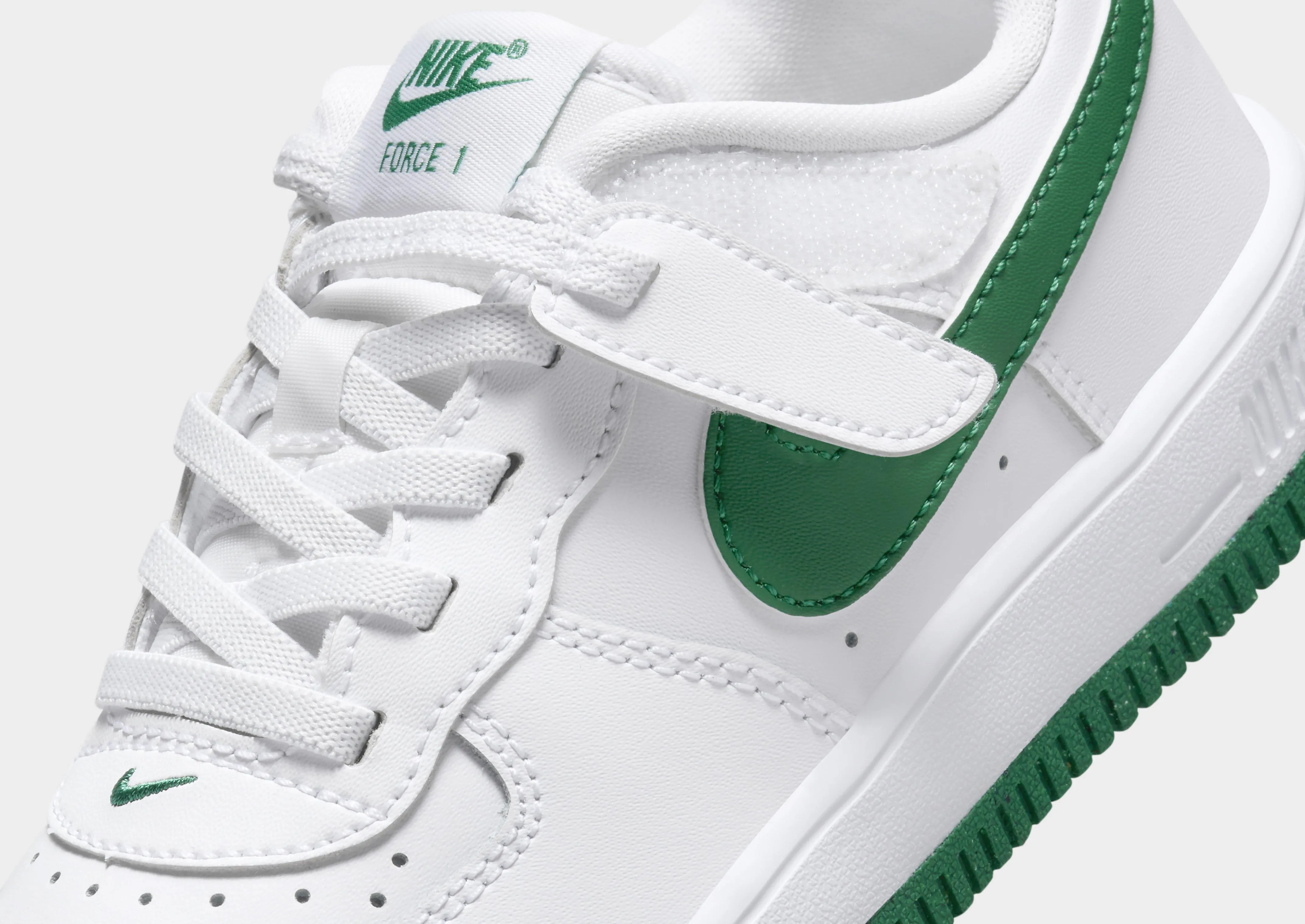 Air Force 1 Low EasyOn Children's Hook And Loop