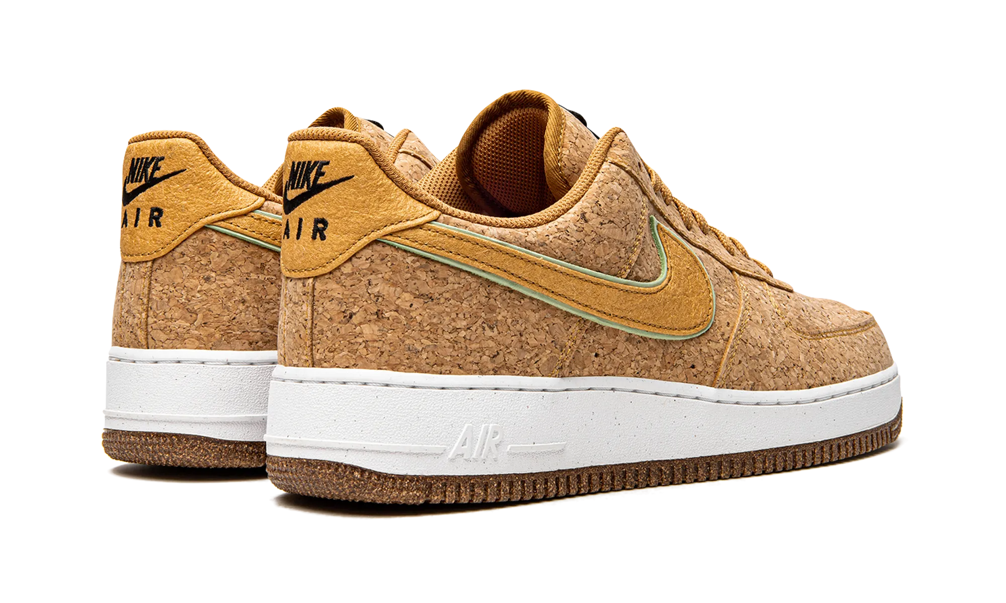 Air Force 1 Low "Happy Pineapple" Ollie Control