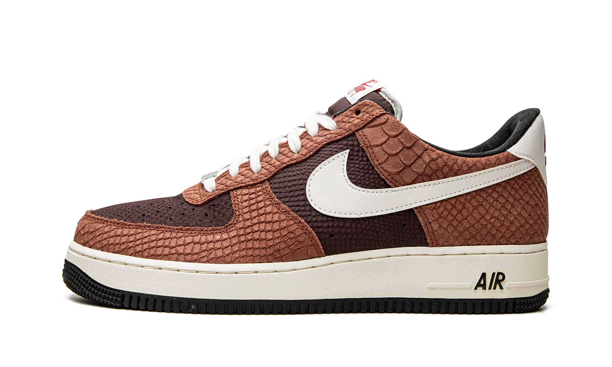Responsive sole City Walking Air Force 1 Low "Red Bark"