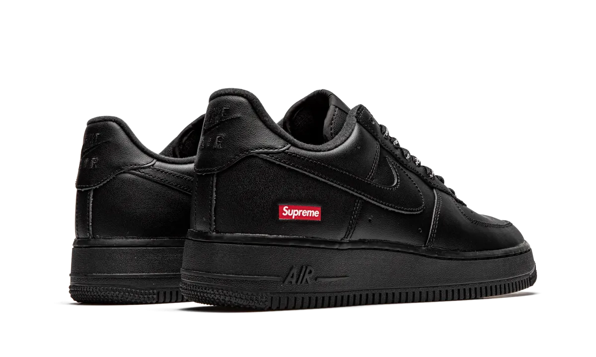 Skate Style Air Force 1 Low "Supreme - Mini Box Logo Black"
