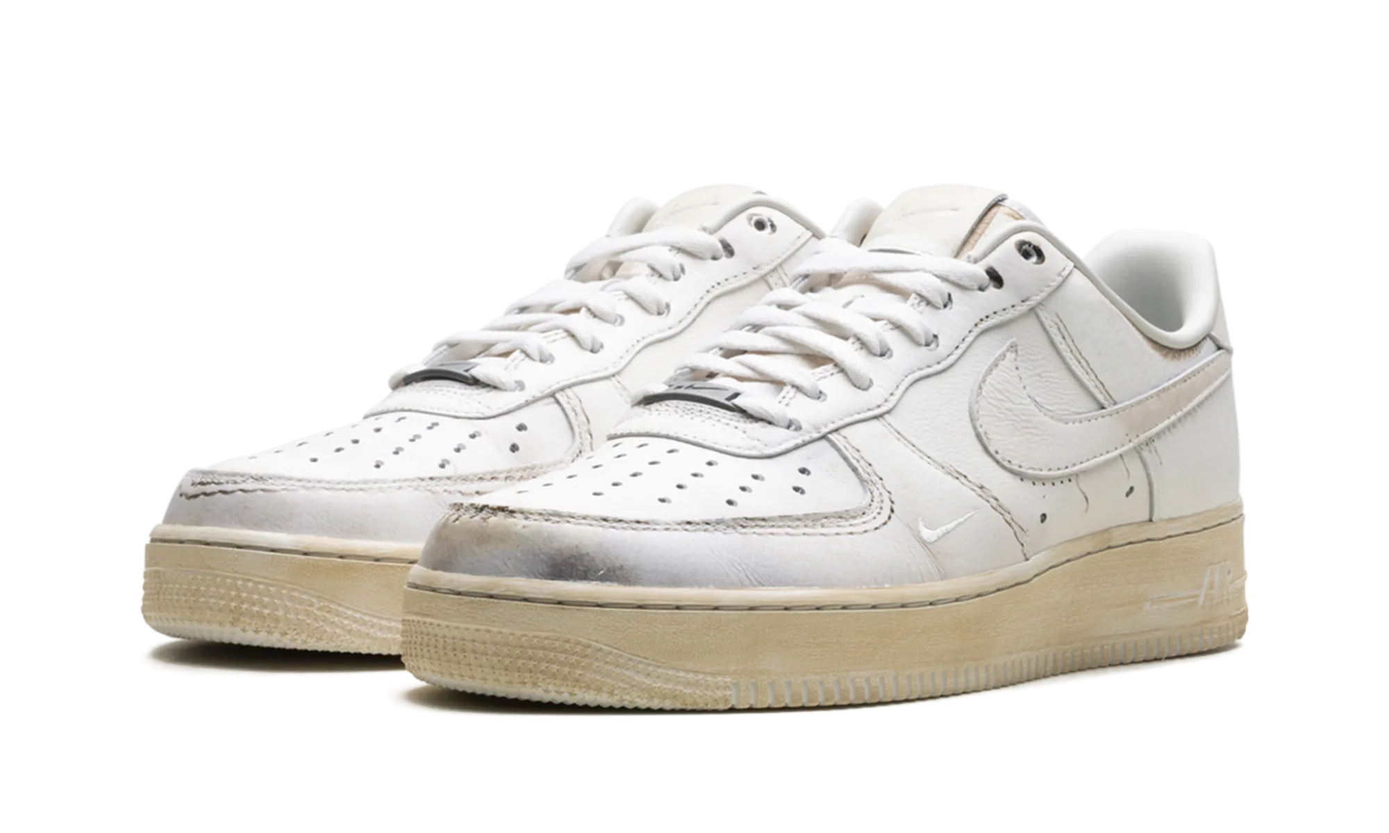 Air Force 1 Low ".SWOOSH - Dirty Triple White" Weekend Escape Bold Landing