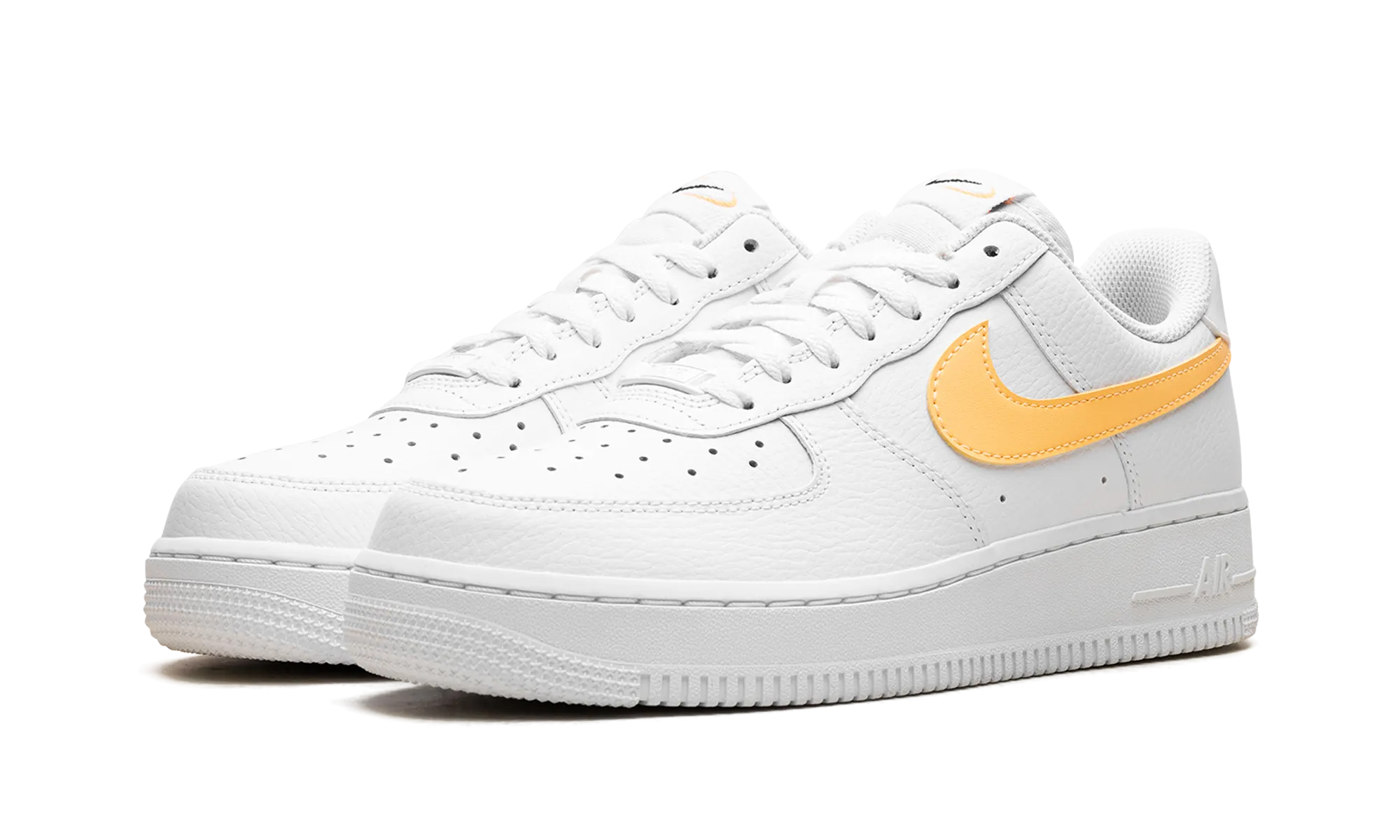 Reinforced heel Air Force 1 Low WMNS "White Melon Tint"