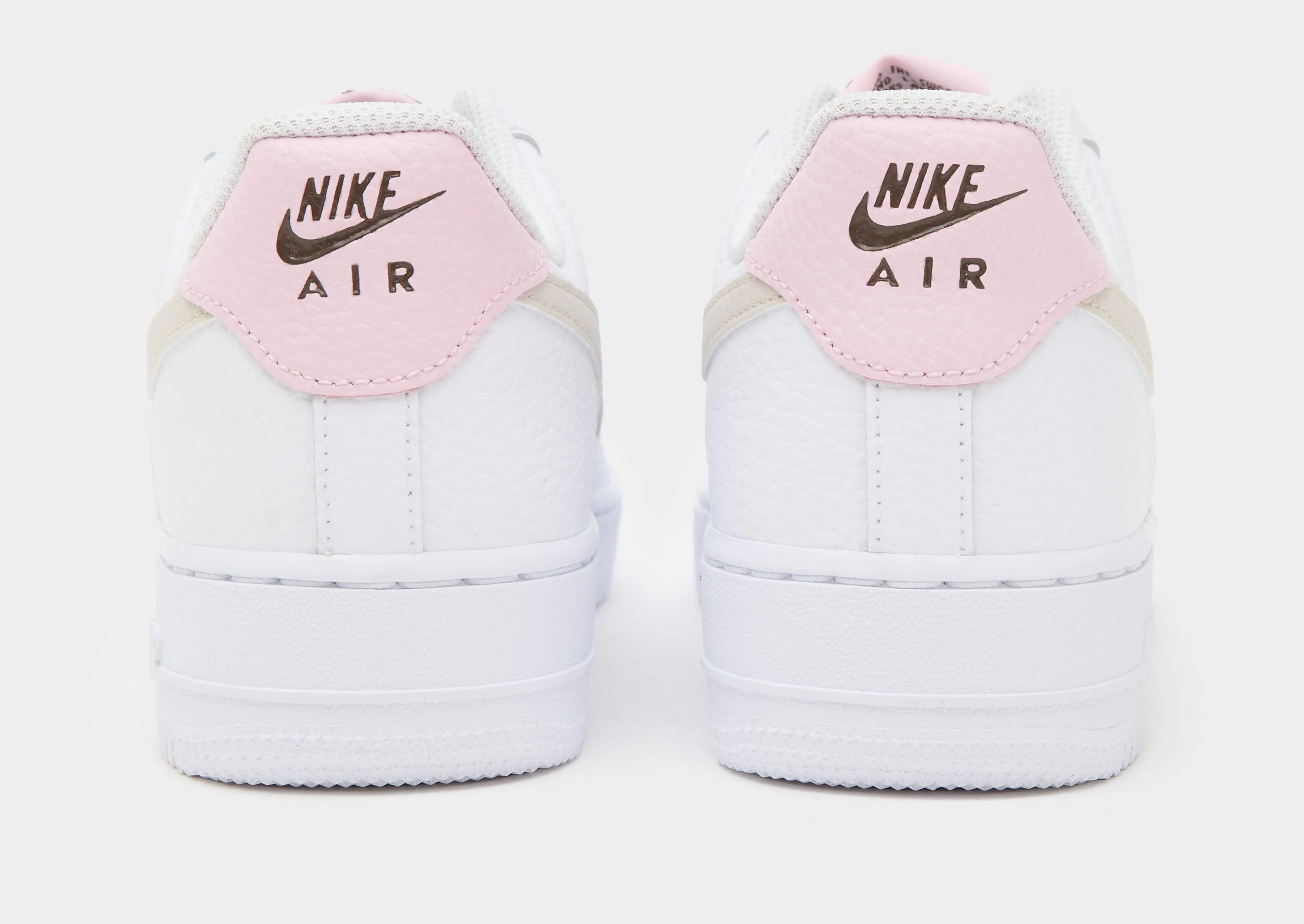 Air Force 1 Low Women's Effortless Style Pressure Dispersion