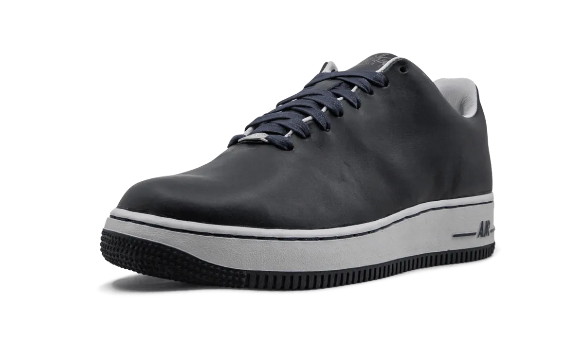 Air Force 1 LTD "Seamless Black" Dynamic Ride Side Balance