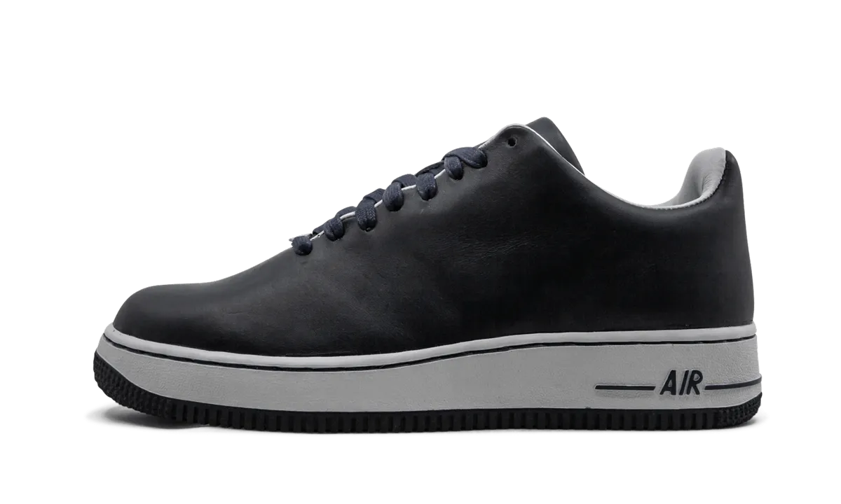 Non Slip Design Relaxed Movement Air Force 1 LTD "Seamless Black"