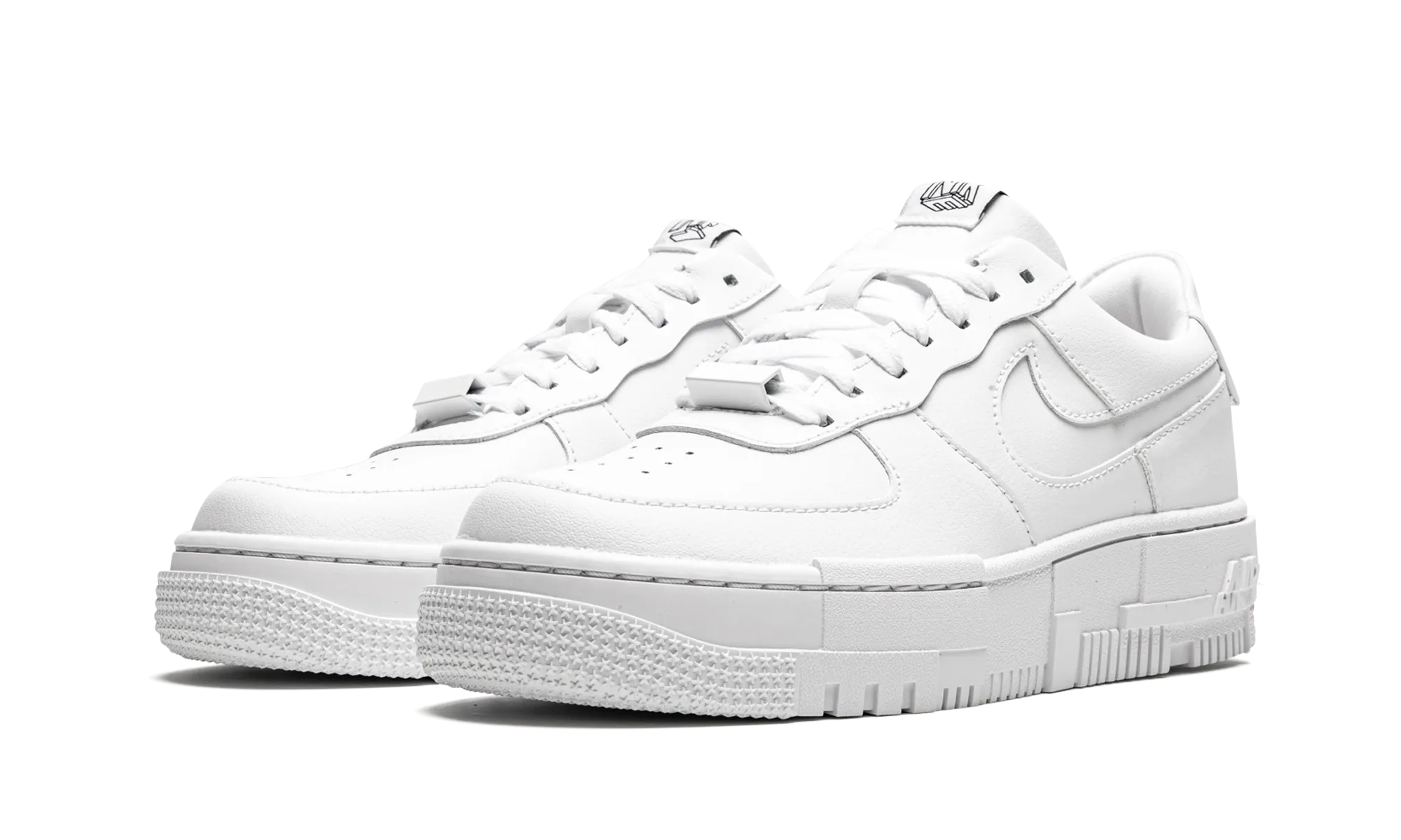 sports performance Skate Gear Ride AIR FORCE 1 PIXEL MNS WMNS "Triple White"